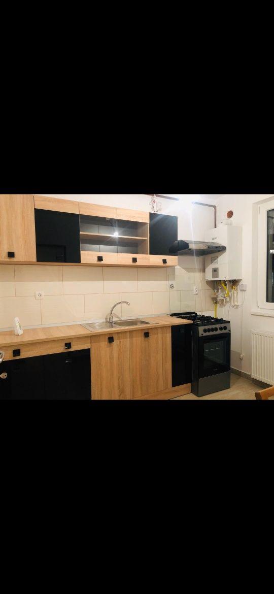 Pf inchiriez apartament ultrafinisat in zona super