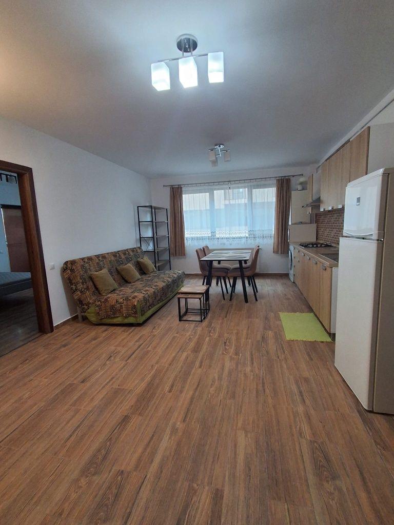Inchiriez apartament cu doua camere Floresti Cluj