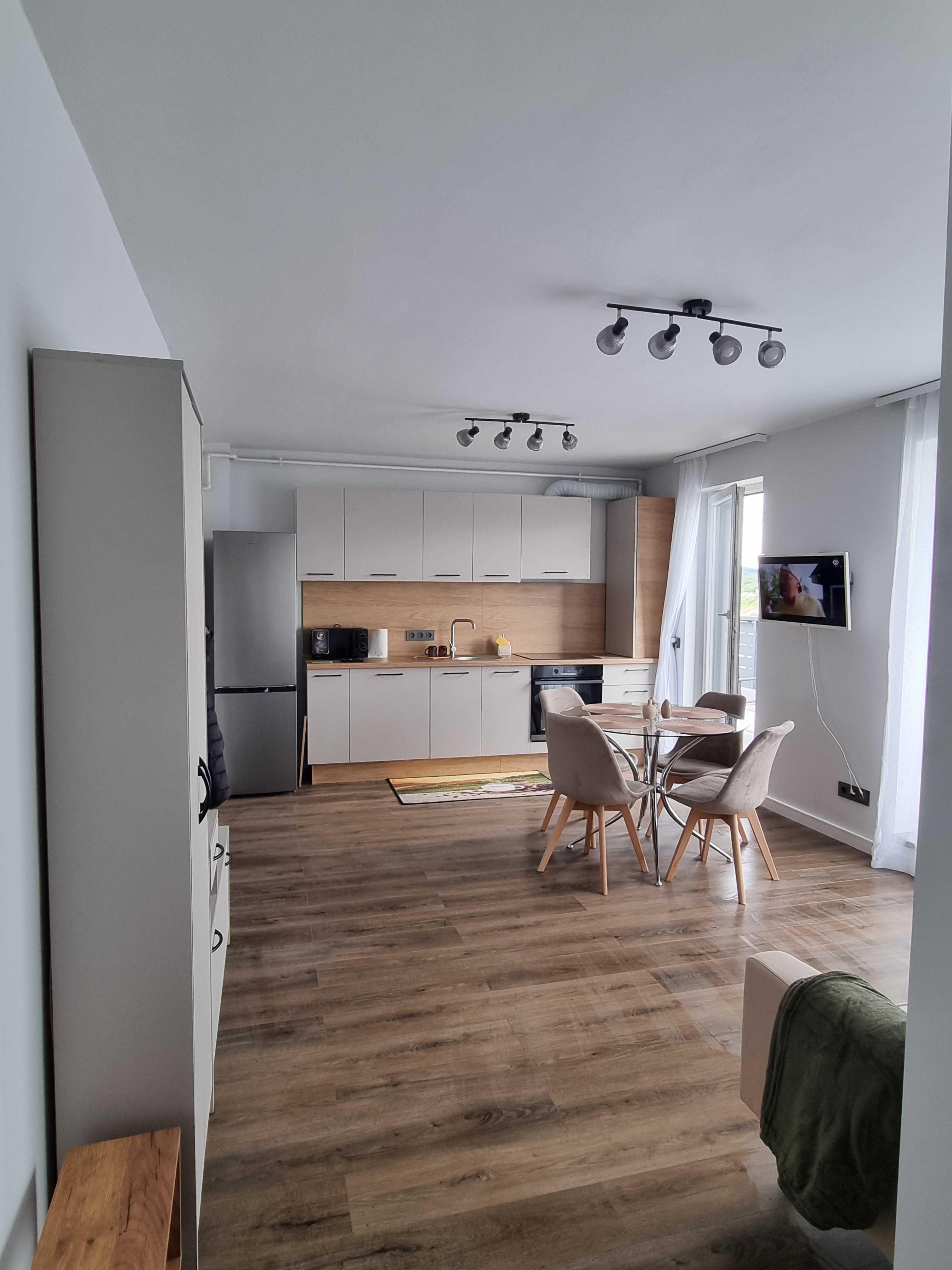 Apartament de inchiriat Baciu - imagine 1