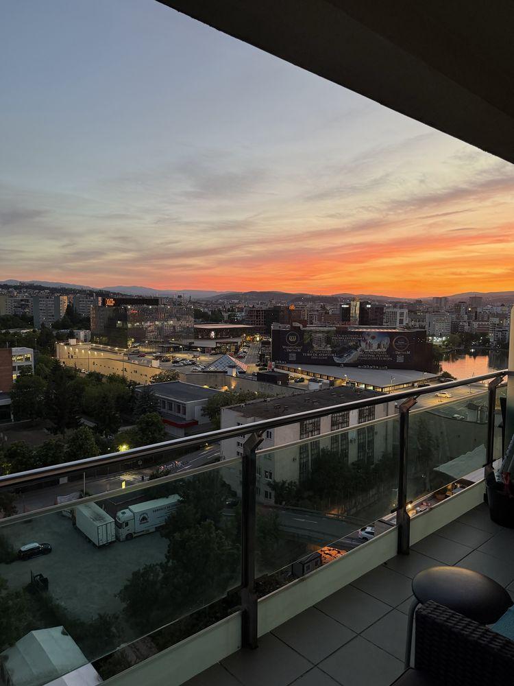Inchiriez apartament Untold - iulius mall viva city