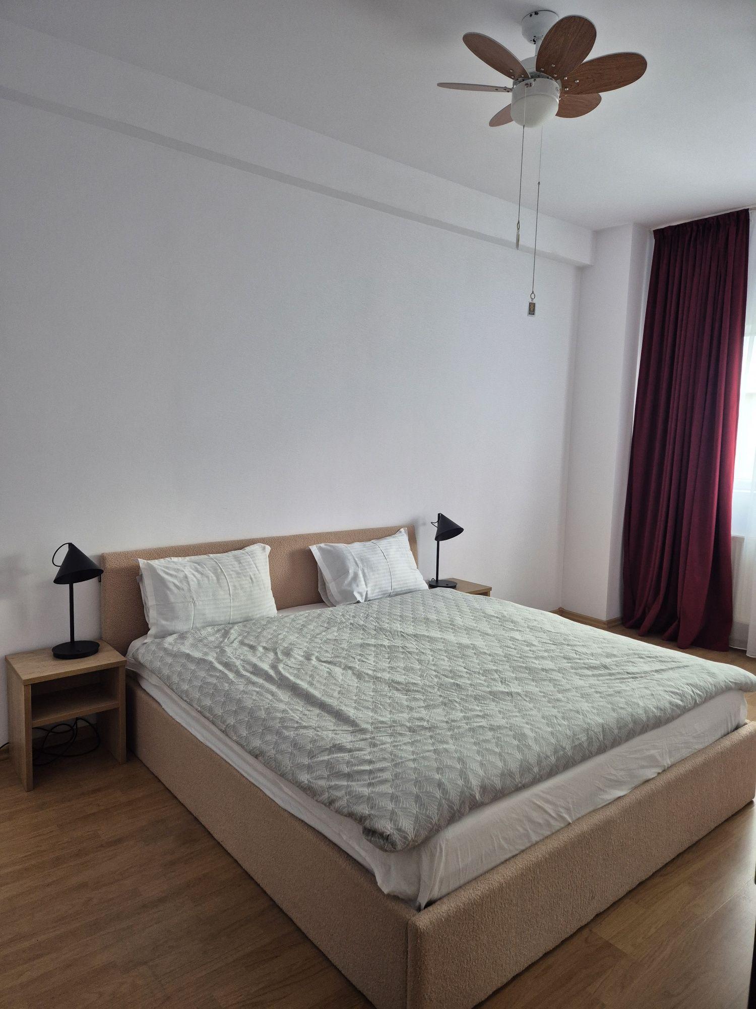 Închiriez apartament pentru Untold