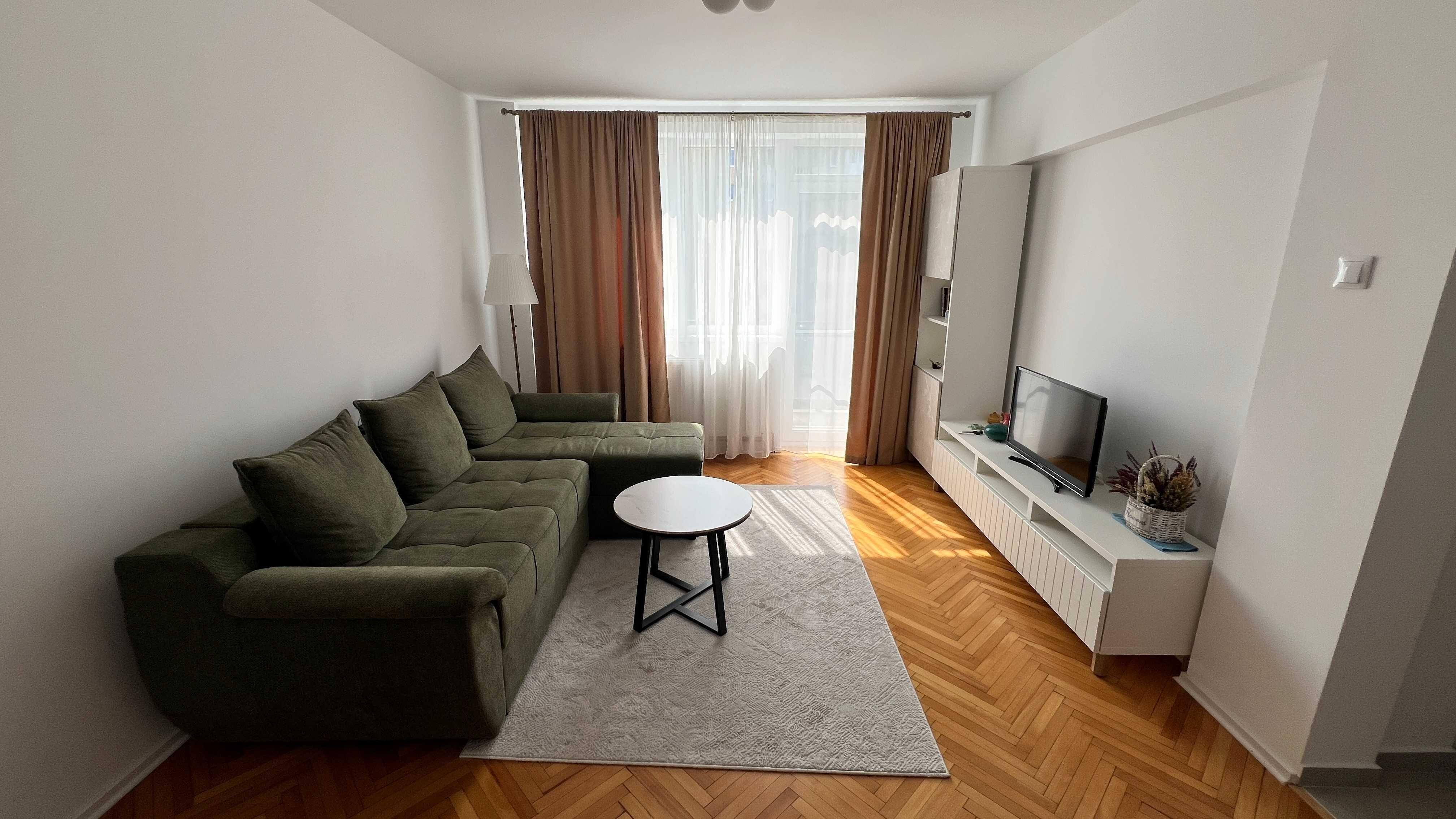Apartament de inchiriat Electric Castle
