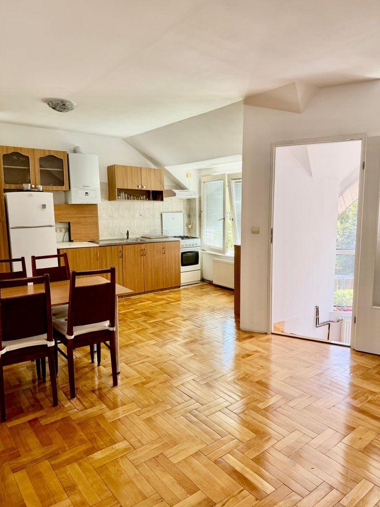 Inchiriat apartament 3 camere