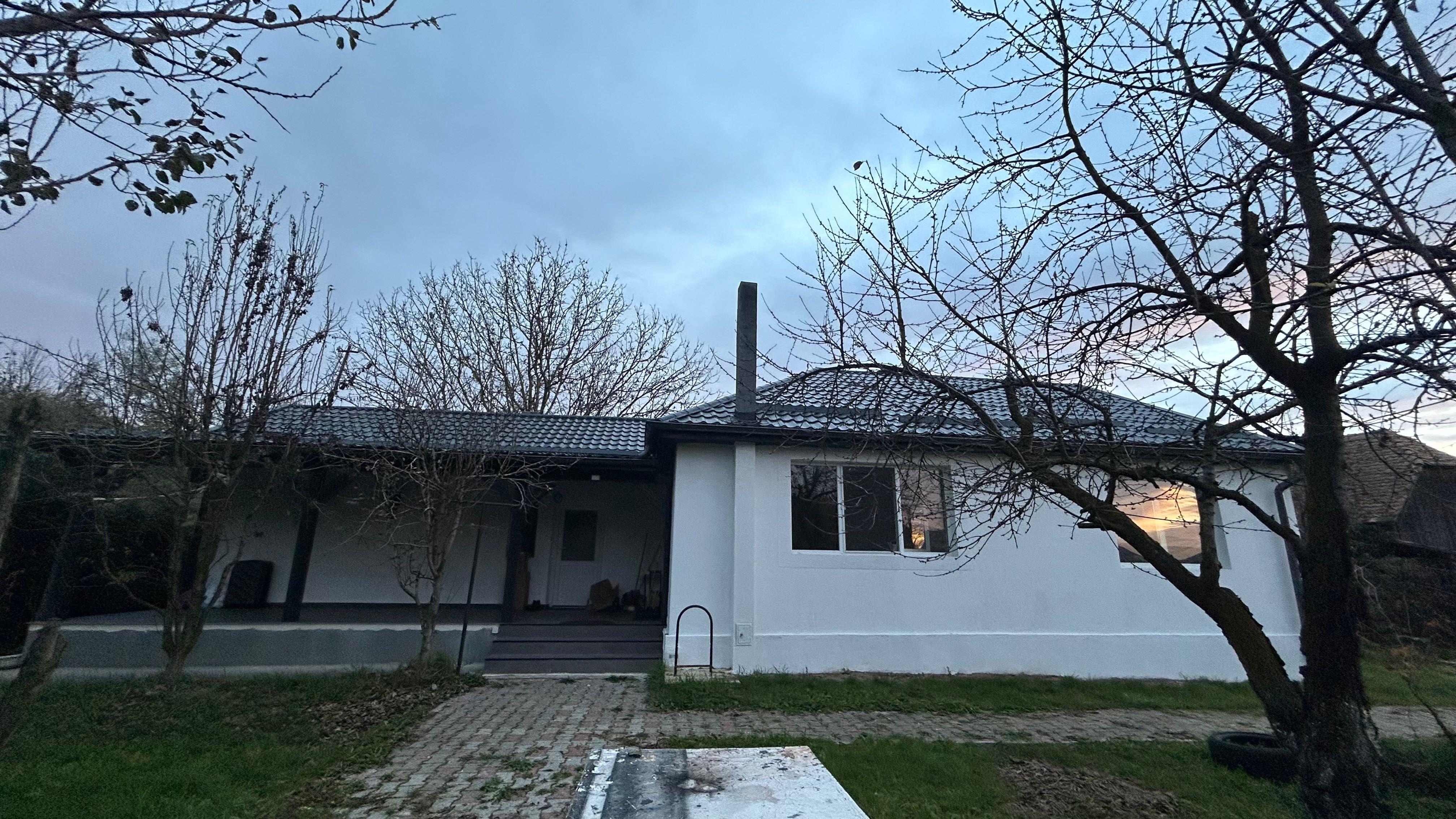 Casă de vânzare județul Mureș , comuna Gheorghe  Doja! Singur în curte!