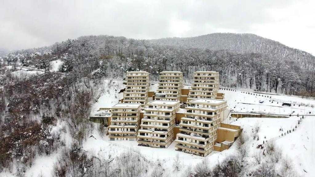 Garsonieră 35mp cu terasă 32mp Seasons Residence Brașov/fără comision - imagine 1
