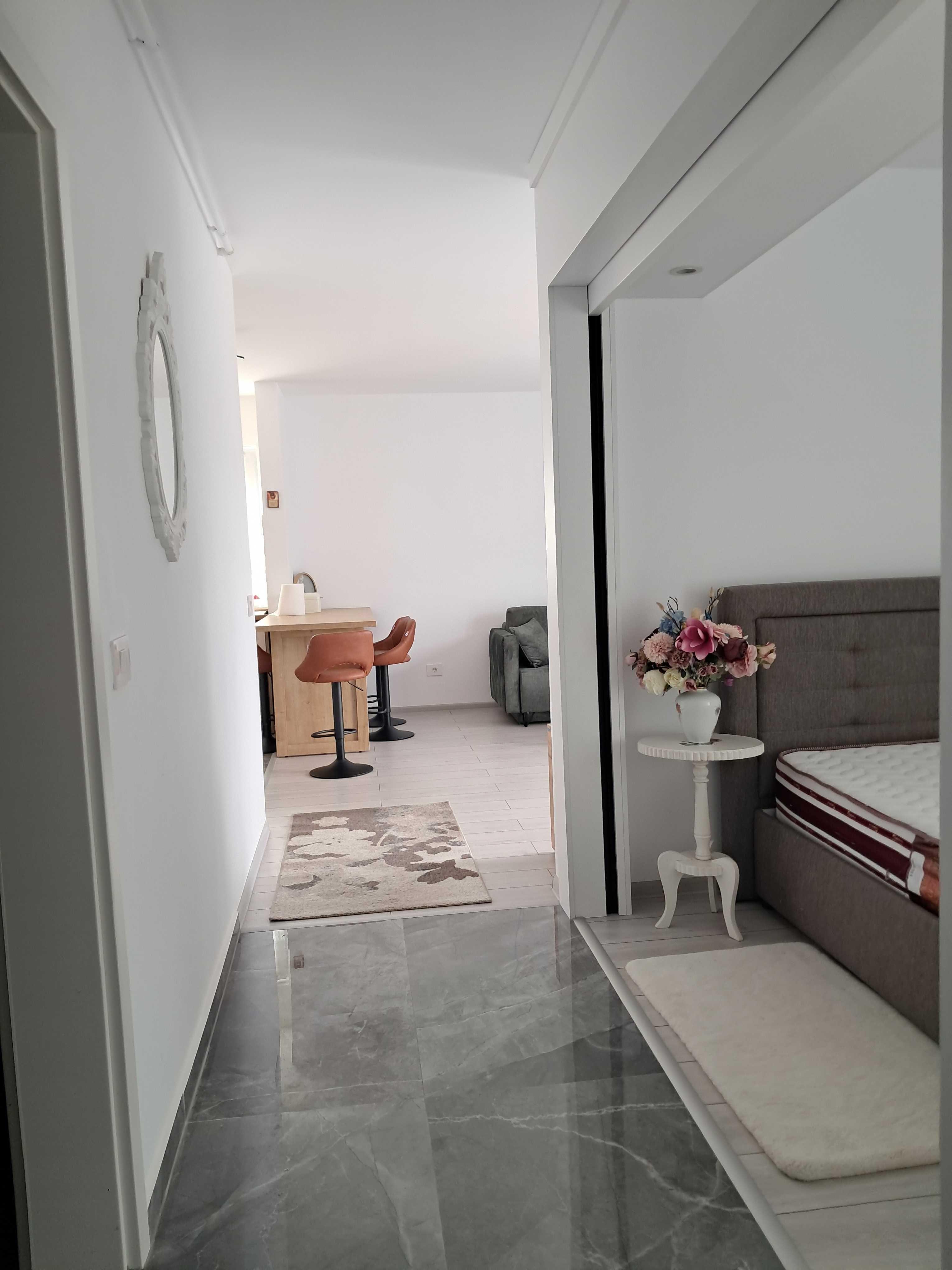 Apartament 2 camere | Prima închiriere | Loc de parcare + Boxă | Maurer Villas, Brașov | 600 €/lună