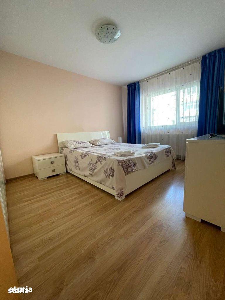 Apartament 2 camere decomandat, Tractorul