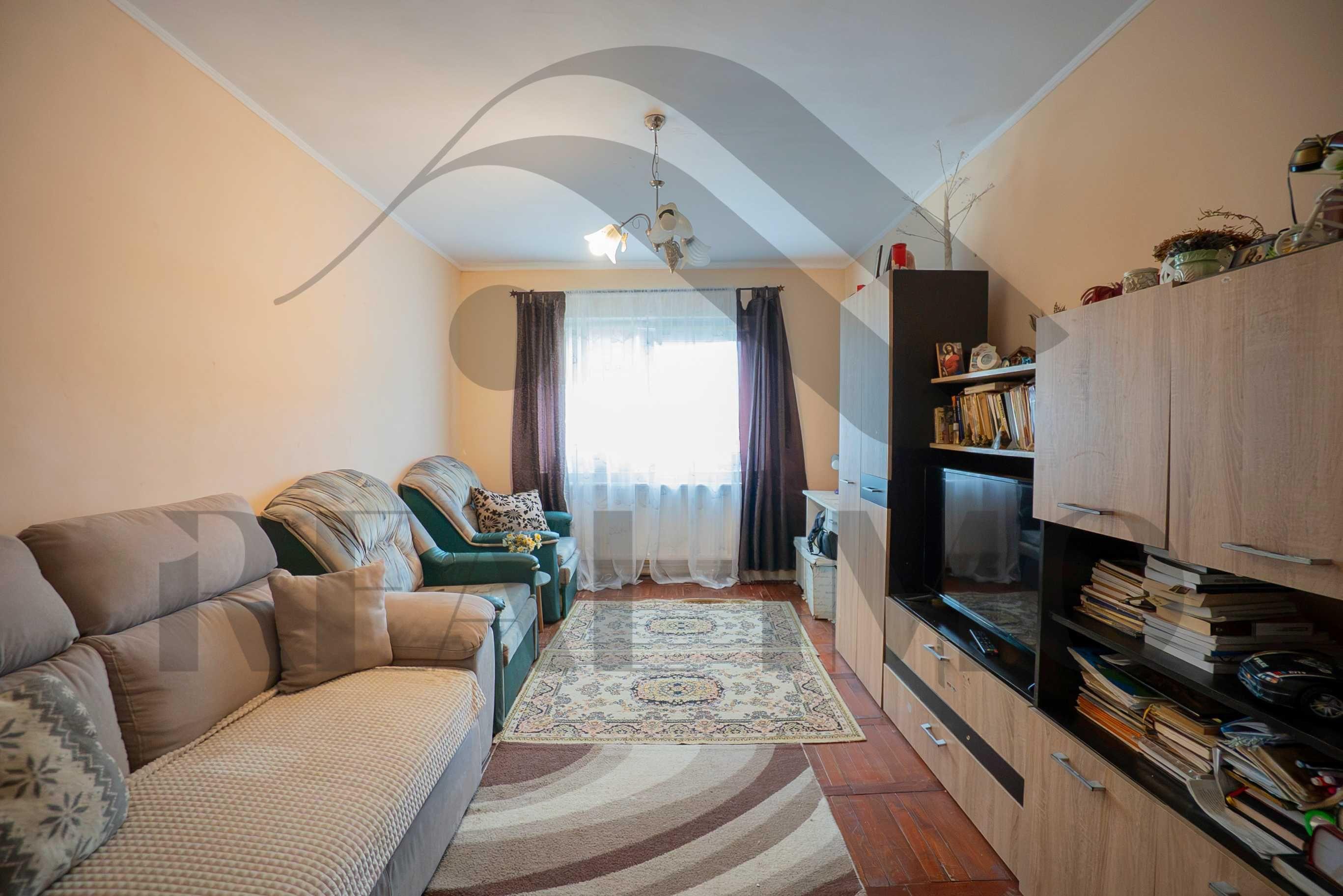 Apartament 2 camere decomandat-Anda