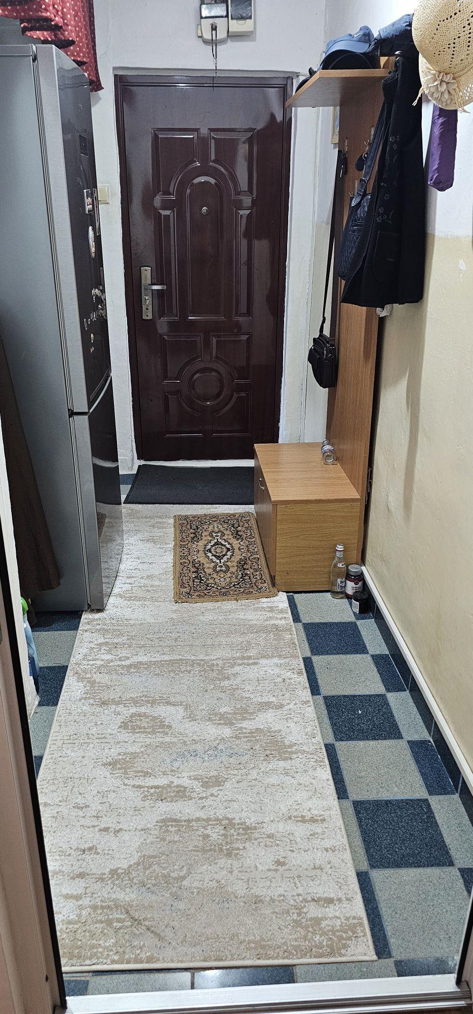 Vând Apartament în km 4-5 - imagine 1