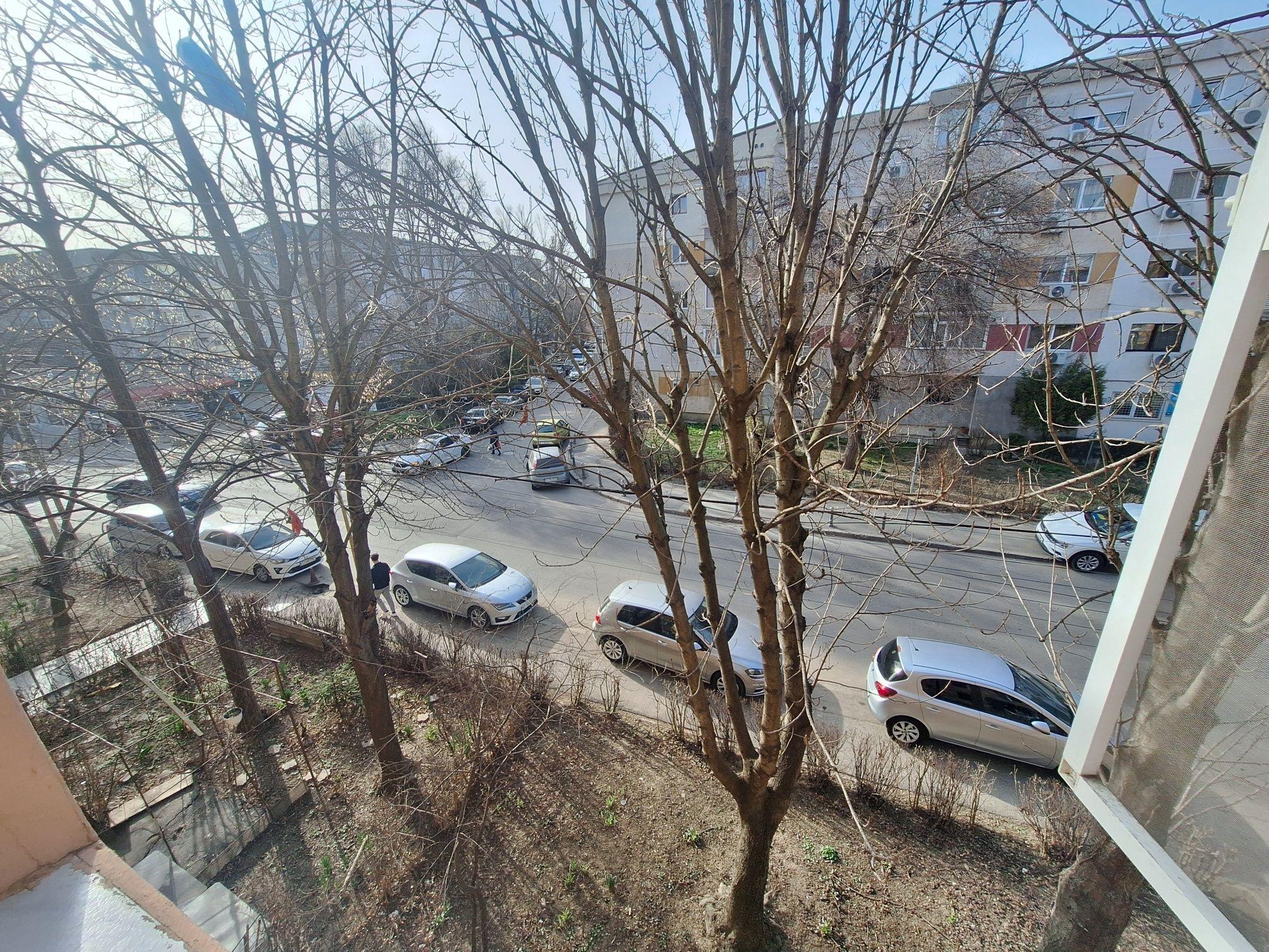 VÂND SAU SCHIMB * APARTAMENT 3 CAMERE * STRADAL * ETAJ 2 * Tomis Nord * Str Tulcei nr 5 * Gaze