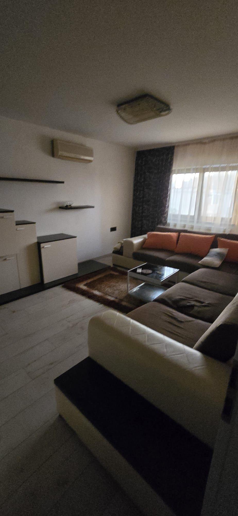 Apartament 3 camere casa de cultura (piata balada)