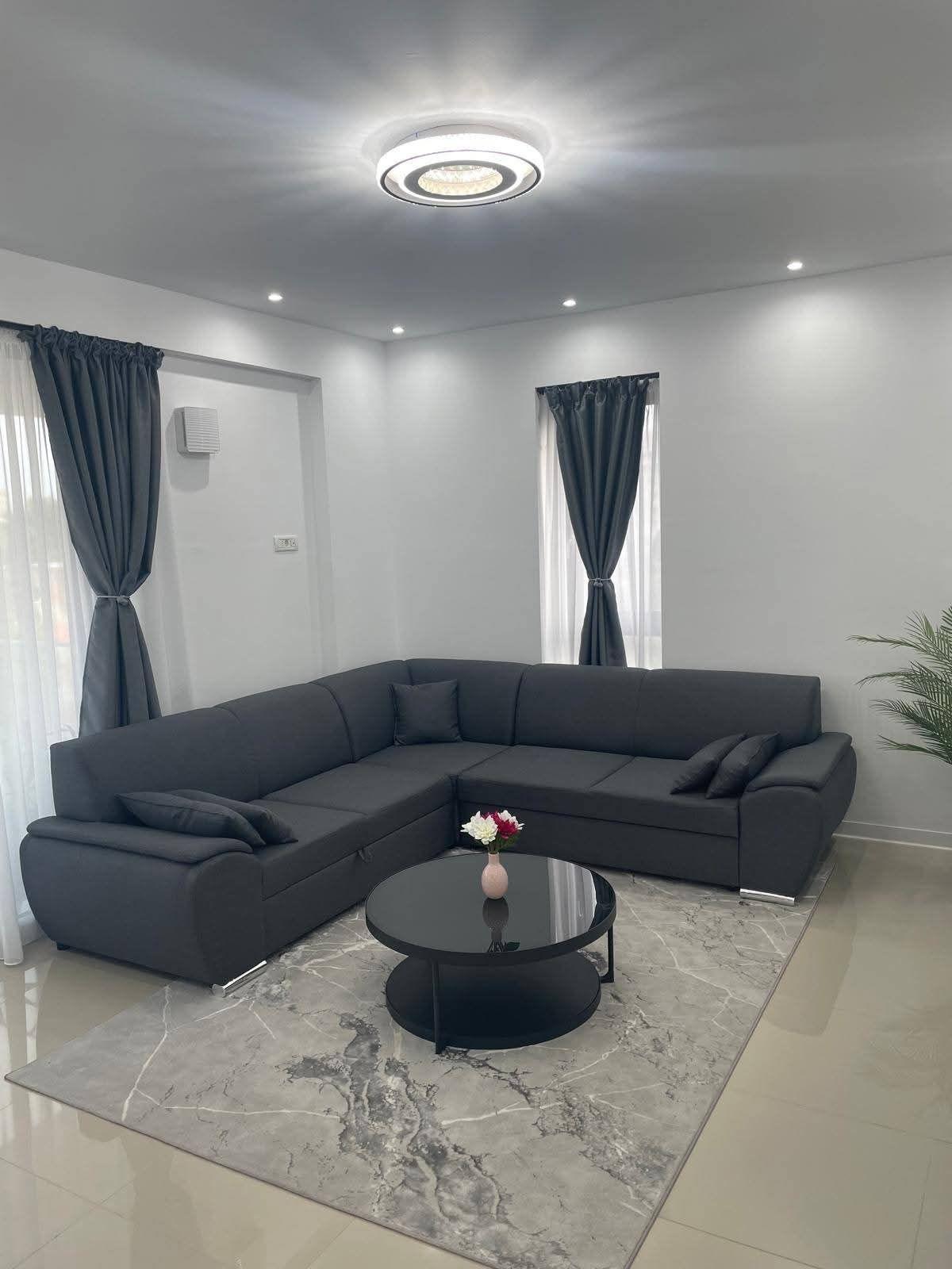 Apartament  Aurel Vlaicu , Universitatea Ovidius