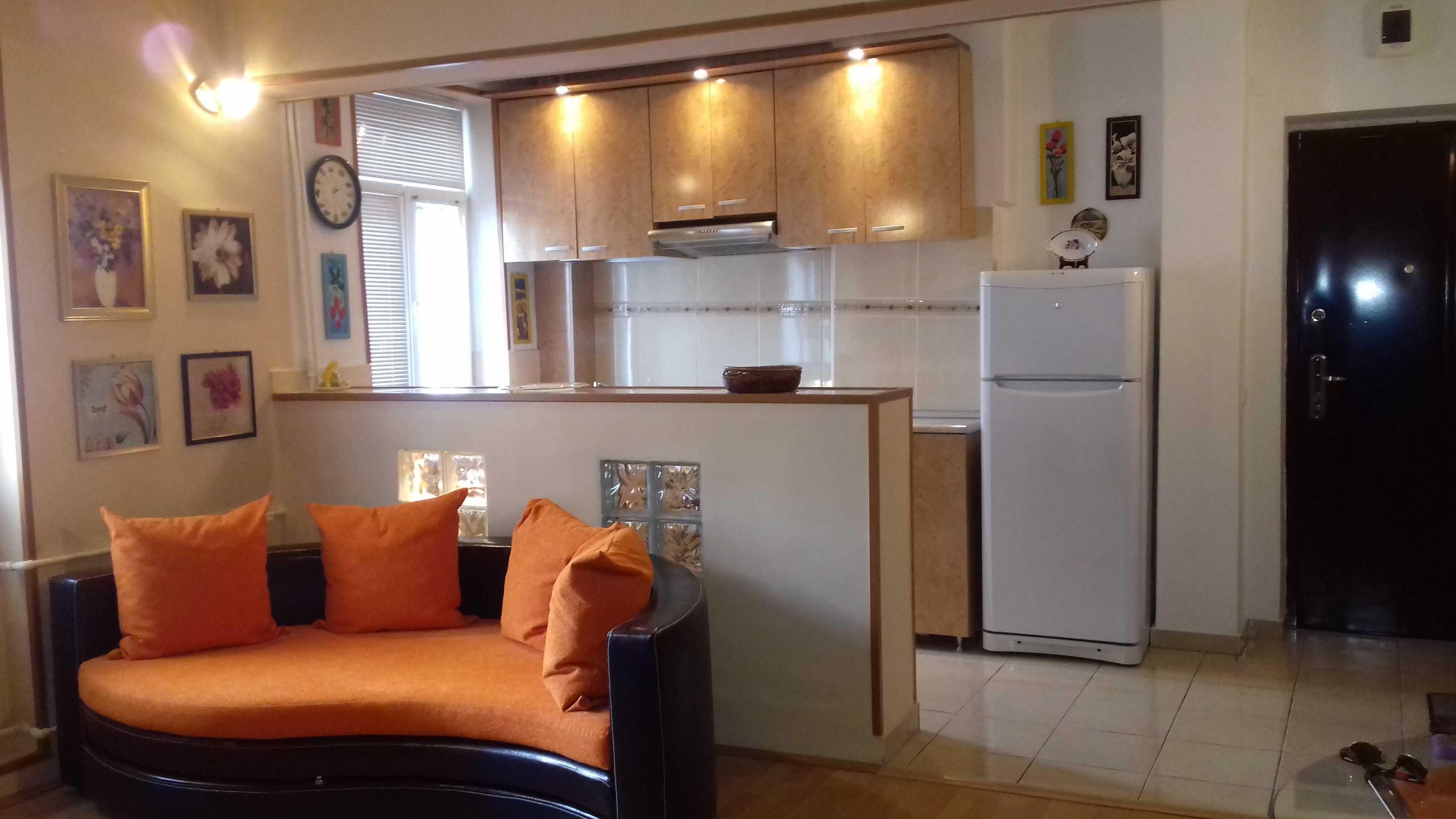 2 camere ultracentral - imagine 1