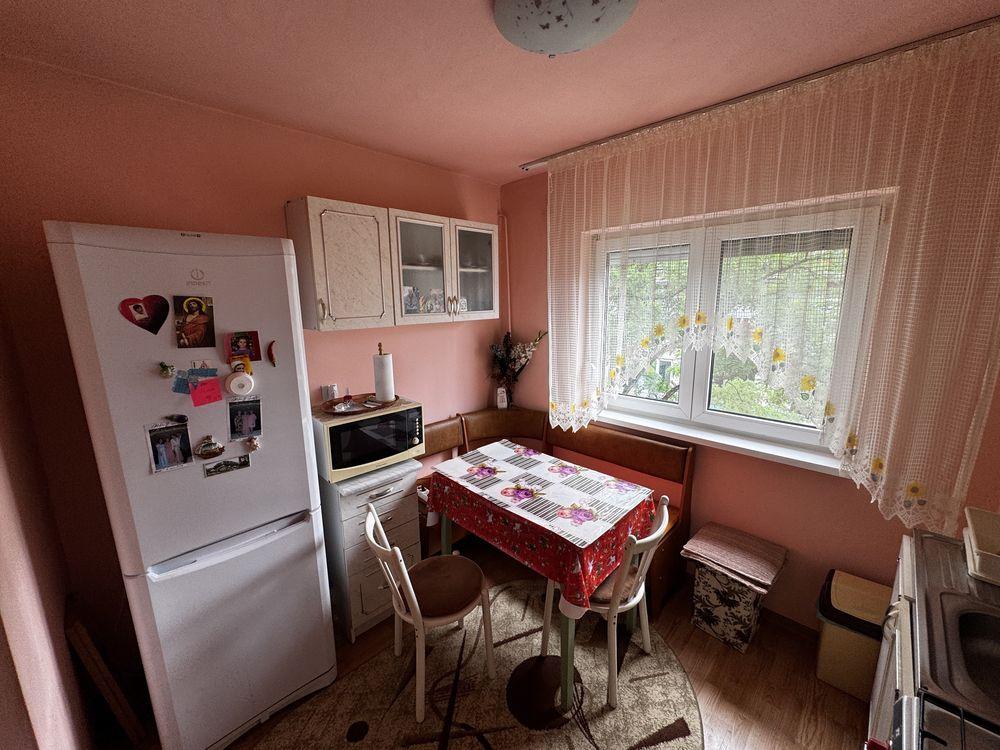 Proprietar, Vand Apartament 2 camere Tip Q, 52mp, Rogerius, mobilat