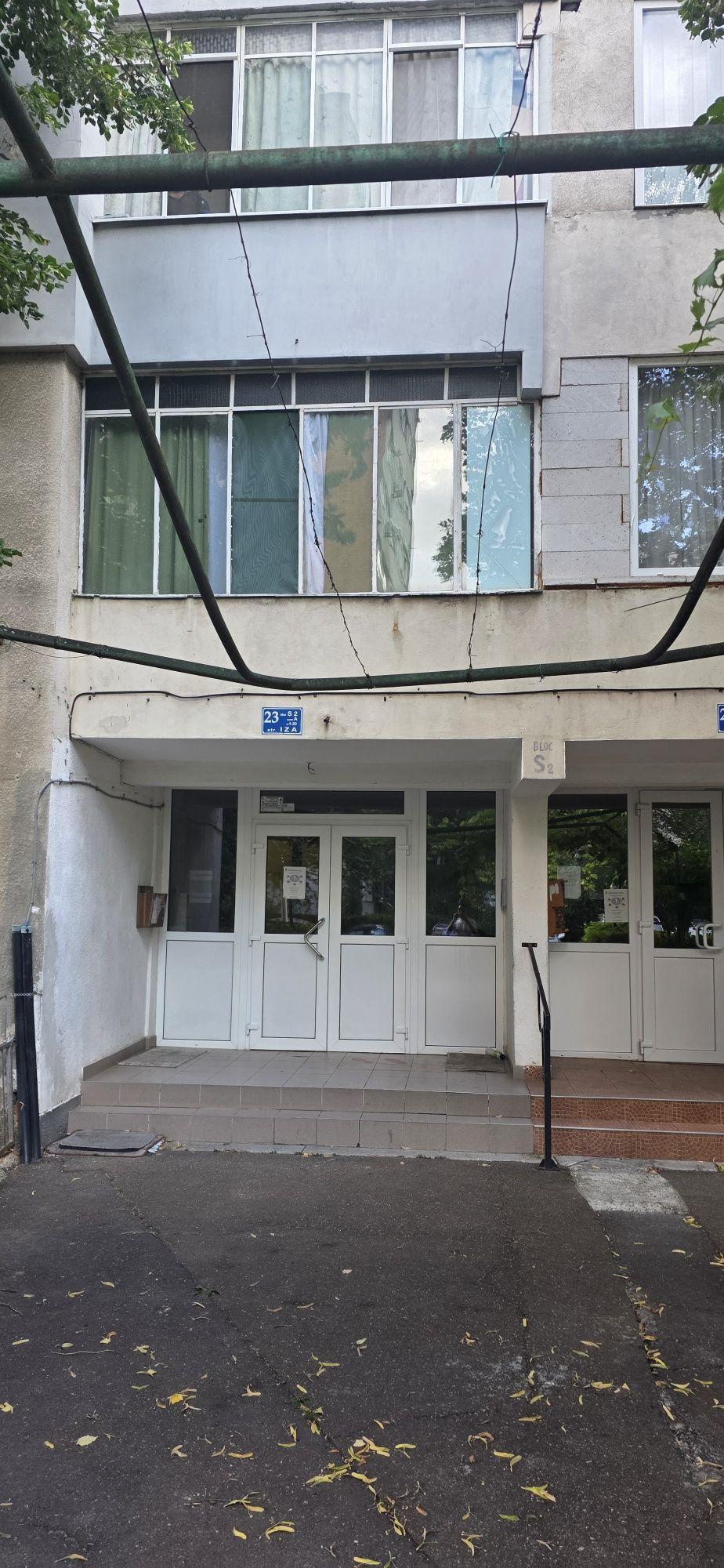 Apartament 2 camere, zona Rogerius, str. Iza