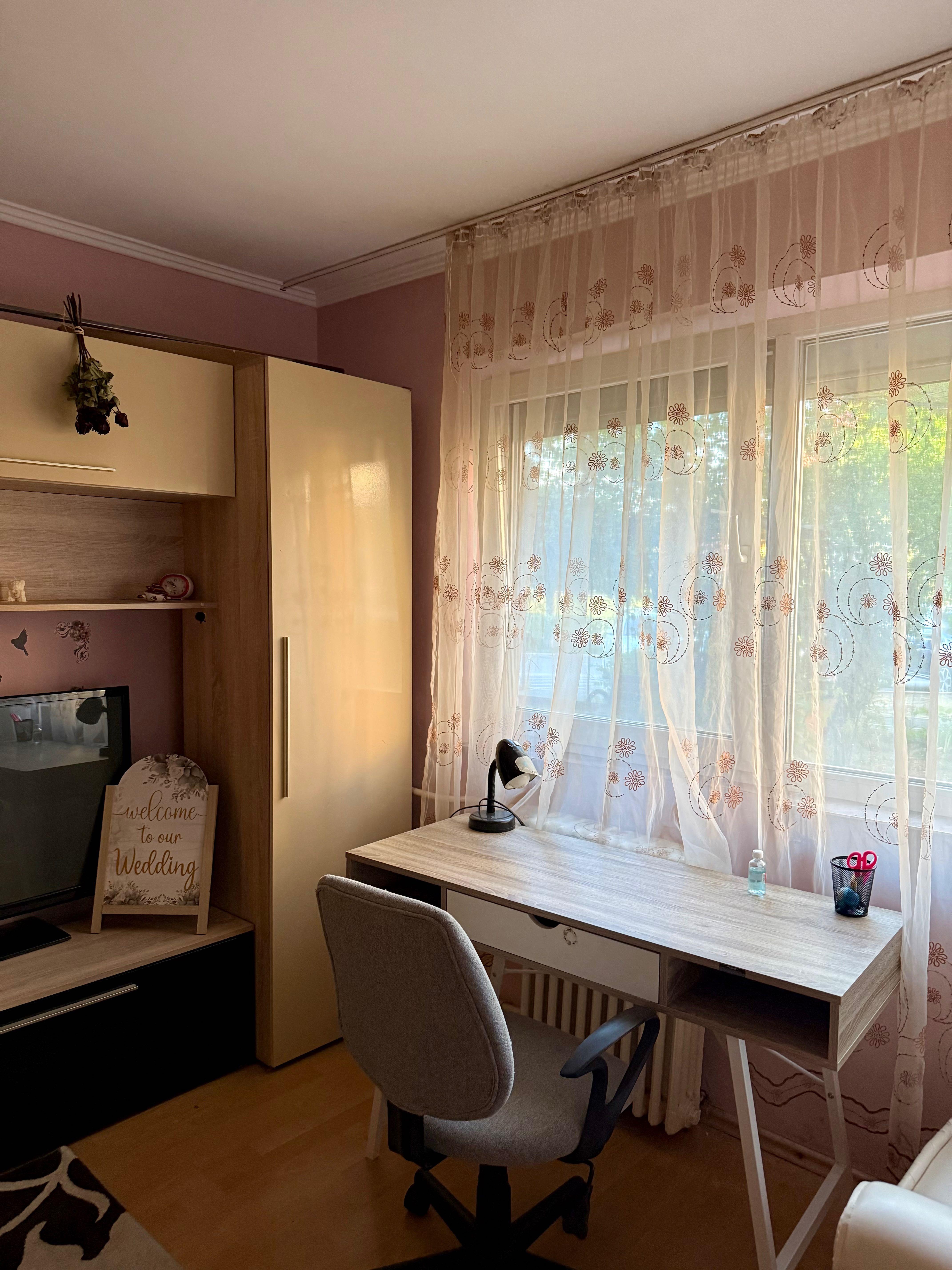 Apartament 2 camere de închiriat