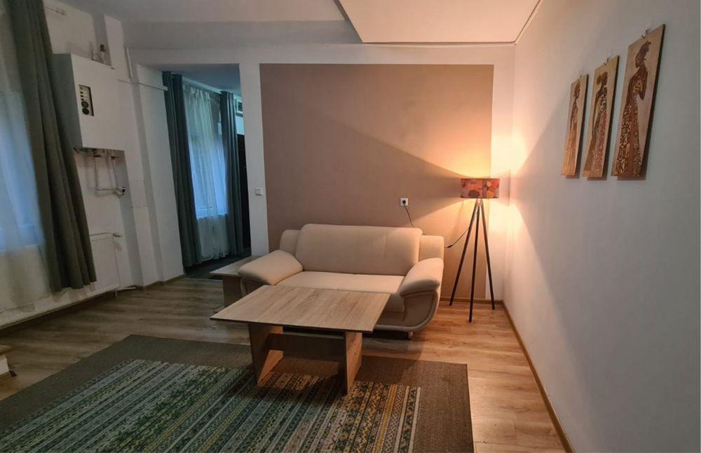 Apartament ultracentral de inchiriat - imagine 1