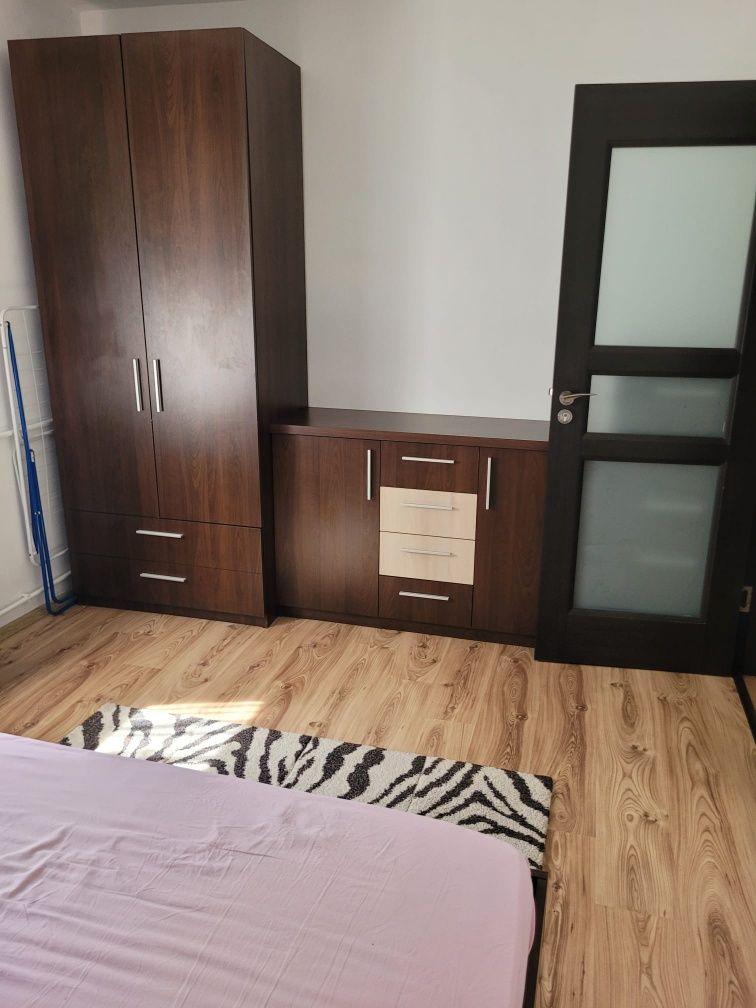 Chirie apartament - imagine 1