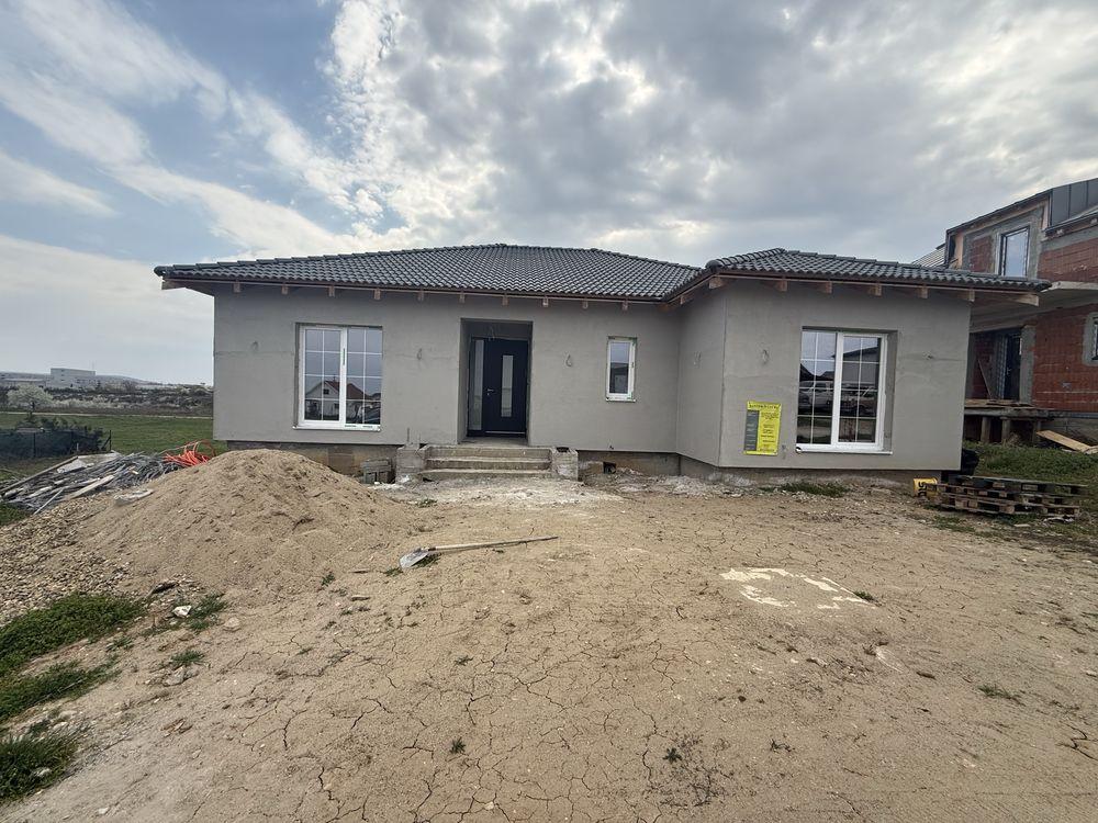 Casa de vanzare in Santandrei - imagine 1