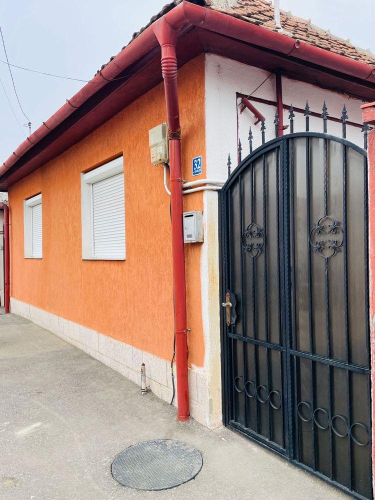 De vanzare Casa- Strada Olarilor Oradea - imagine 1