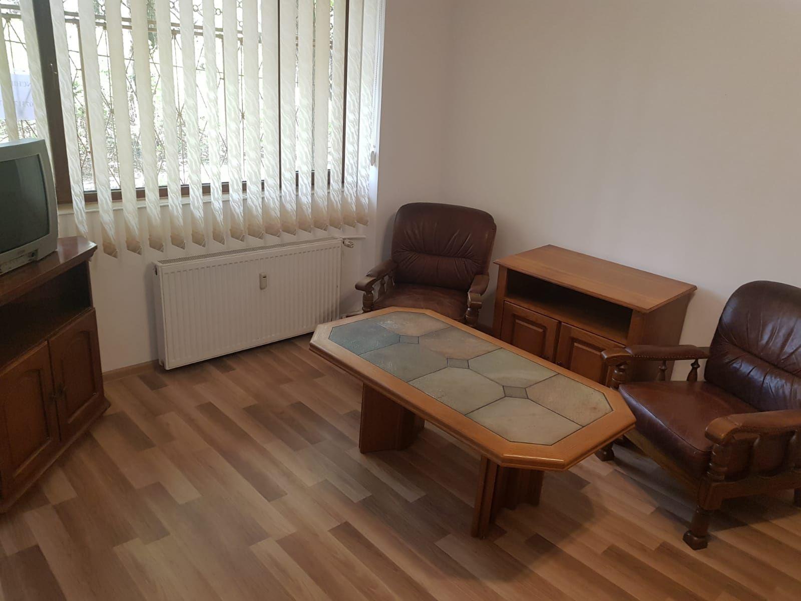 Închiriez garsonieră parter Gara de Sud - imagine 1