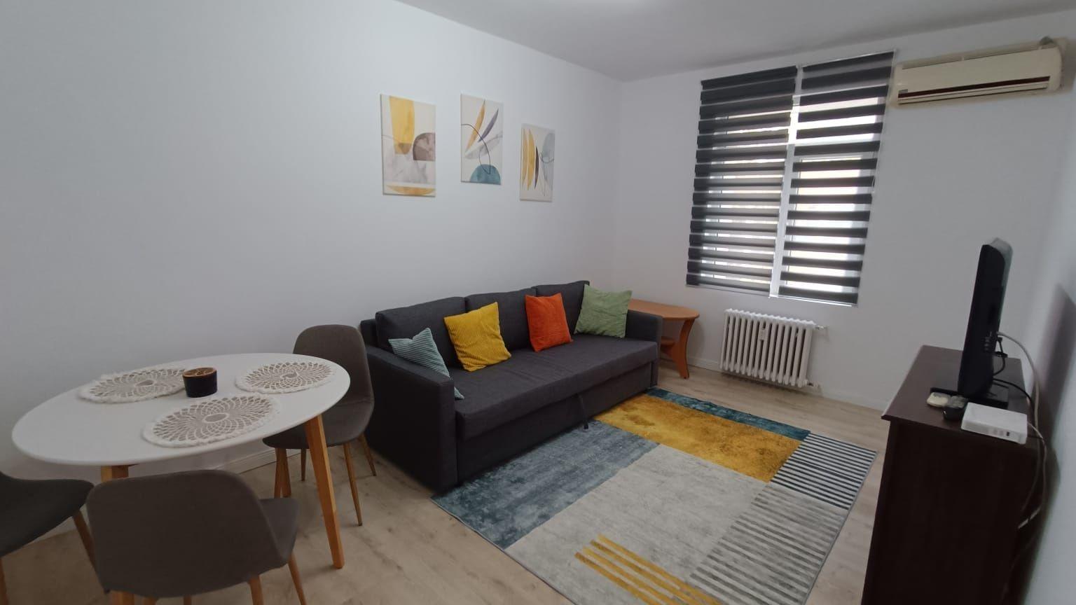 Inchiriere 2 camere decomandate Calea Floreasca
