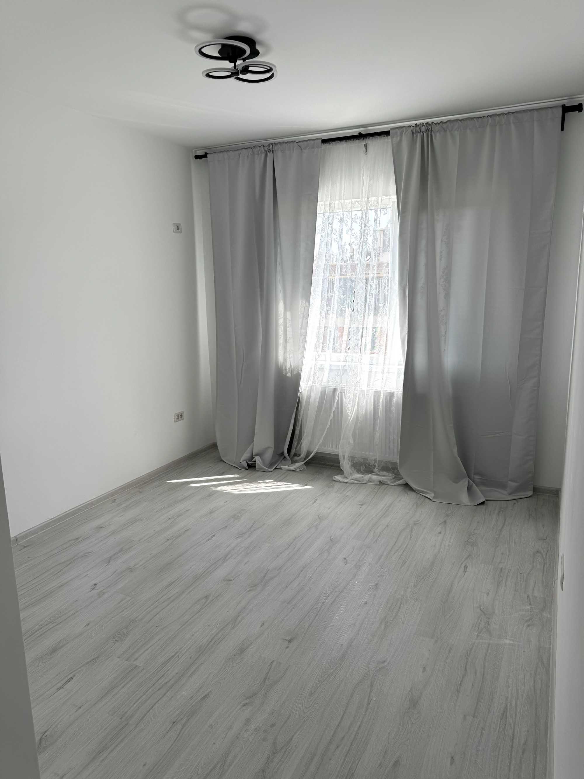 Proprietar, inchiriez garsoniera nemobilata in bloc nou, Militari Residence, Weiner Palada 16, disponibila  imediat. - imagine 1