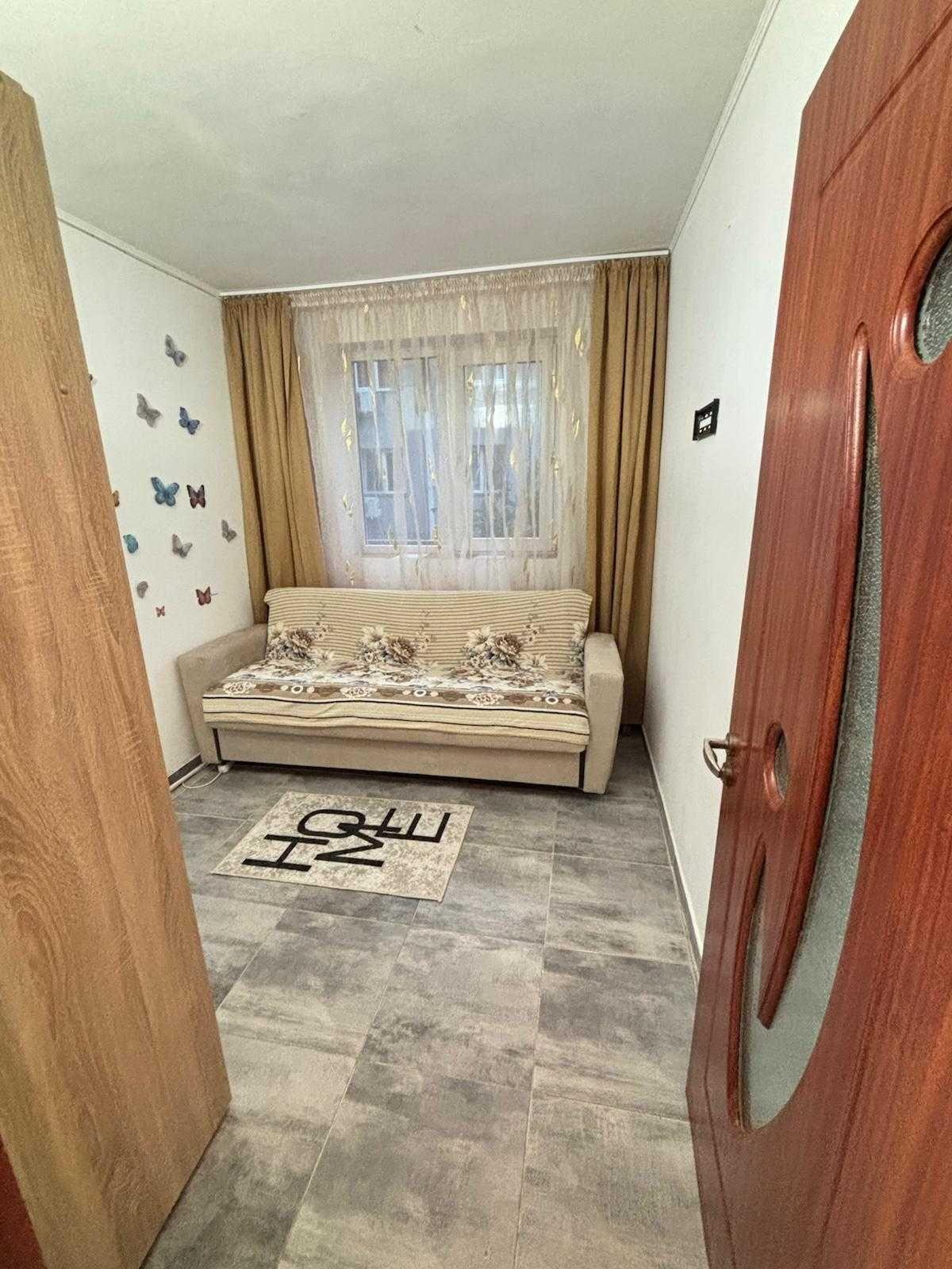 Închiriere apartament 2 camere zona Mall Vitan 500 €.