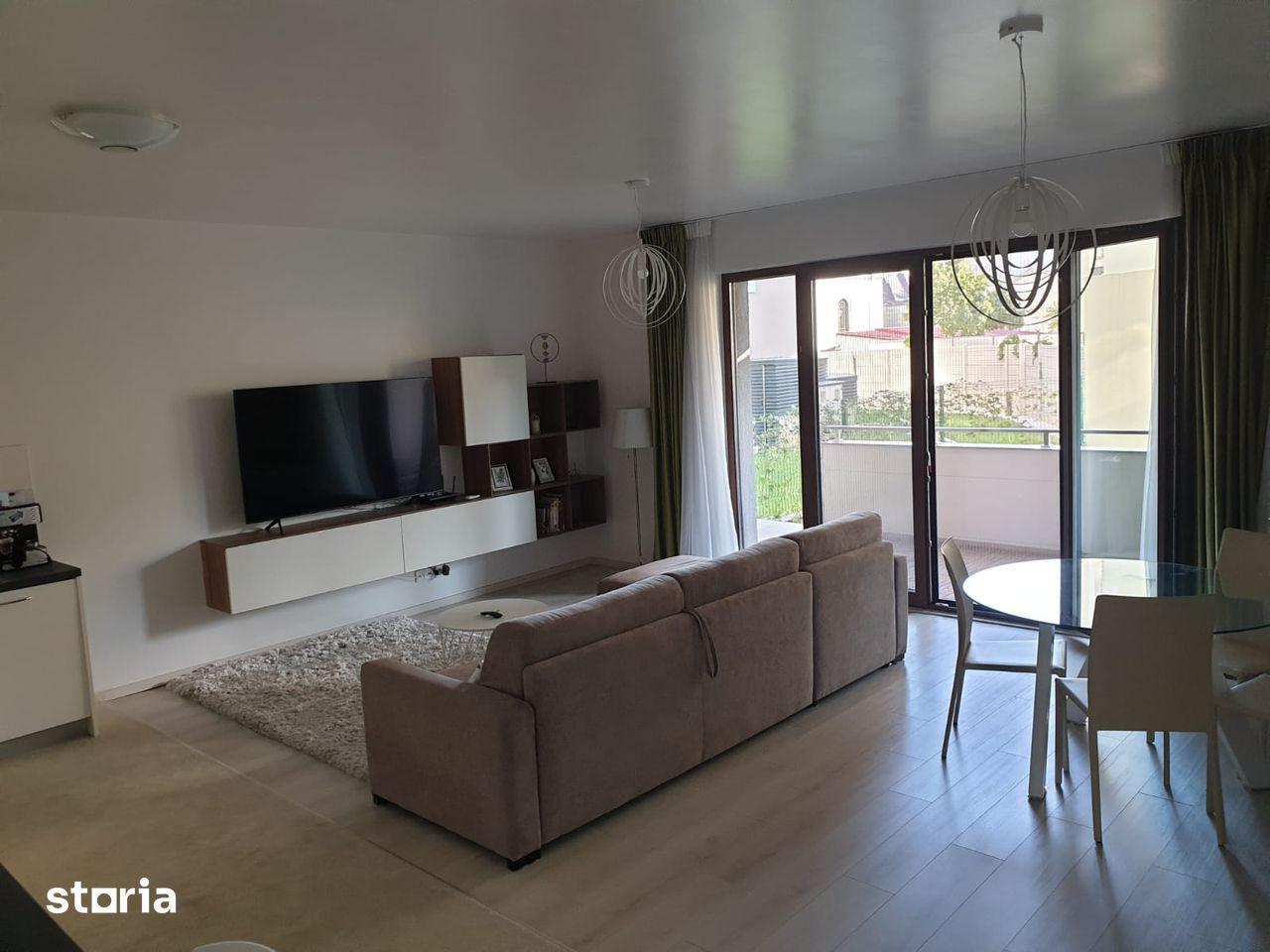 Studio cu gradina proprie - Soho Unirii - loc de parcare dublu inclus