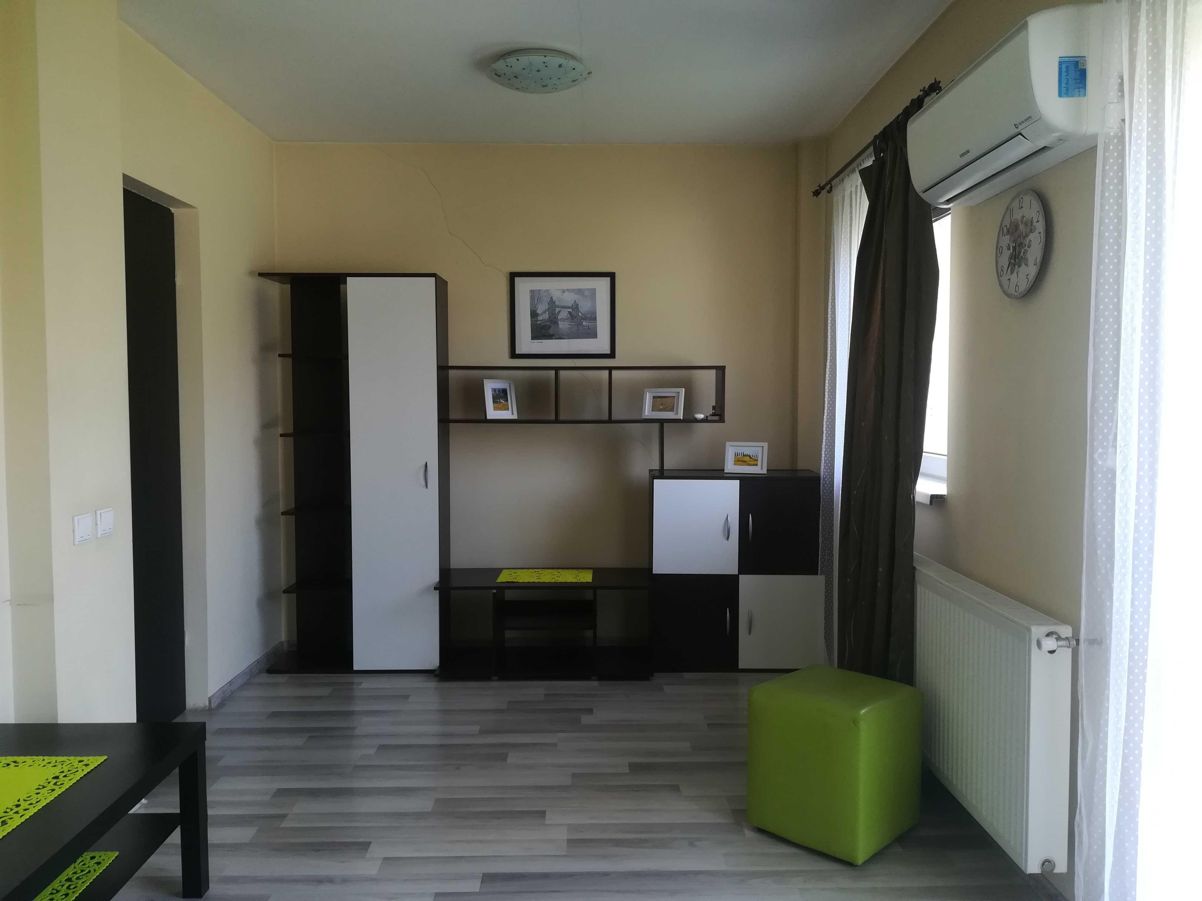 Proprietar, inchiriez apartament cu 2 camere, decomandat Grand Arena - Berceni