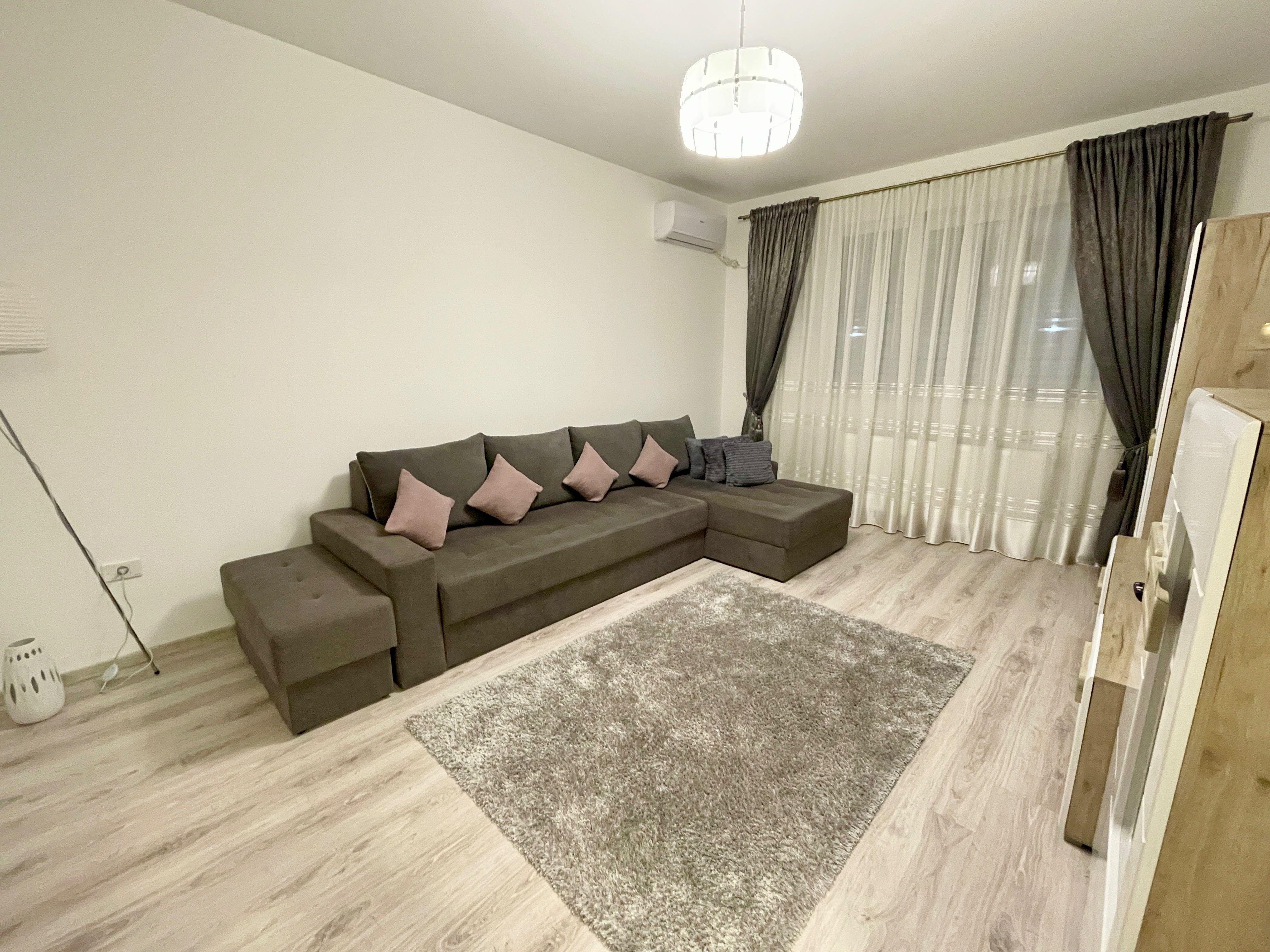 Închiriez apartament 2 camere Metalurgiei