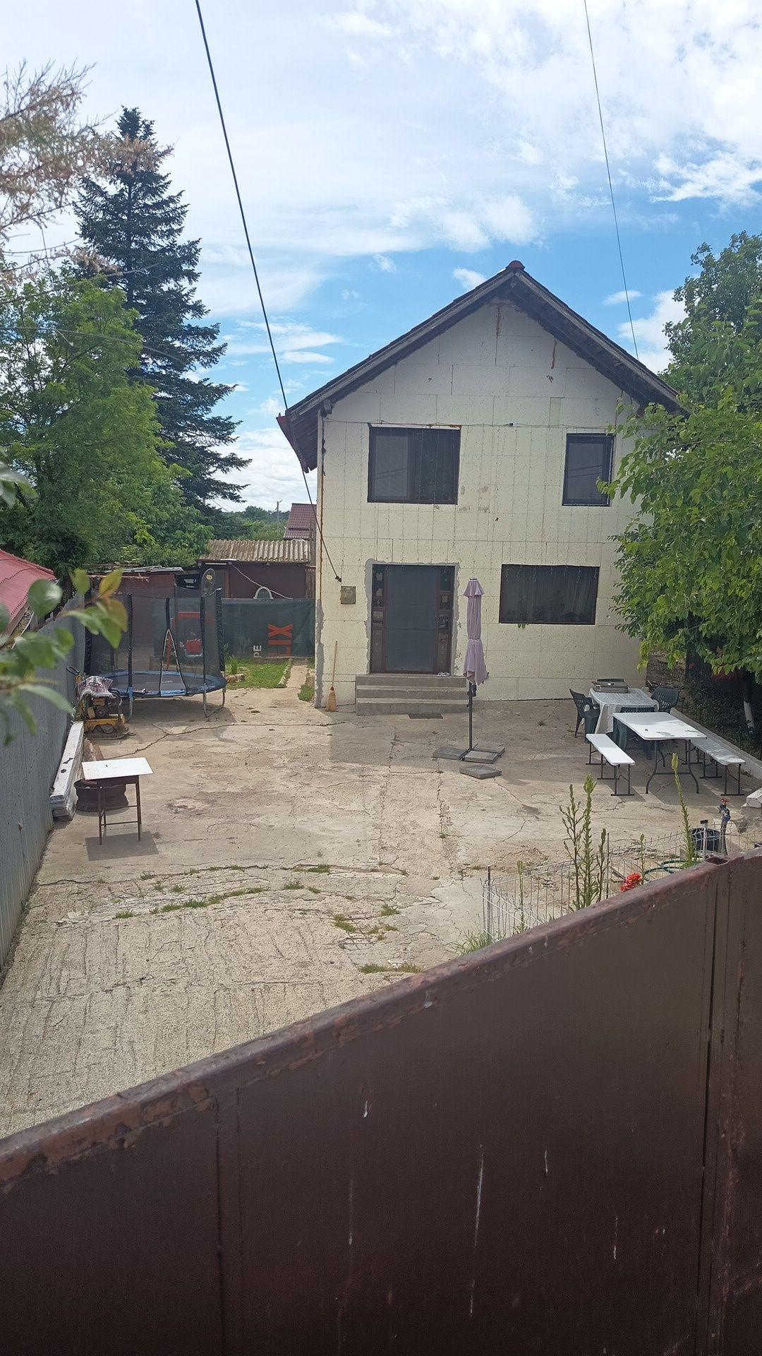 Casa de vânzare comana giurgiu