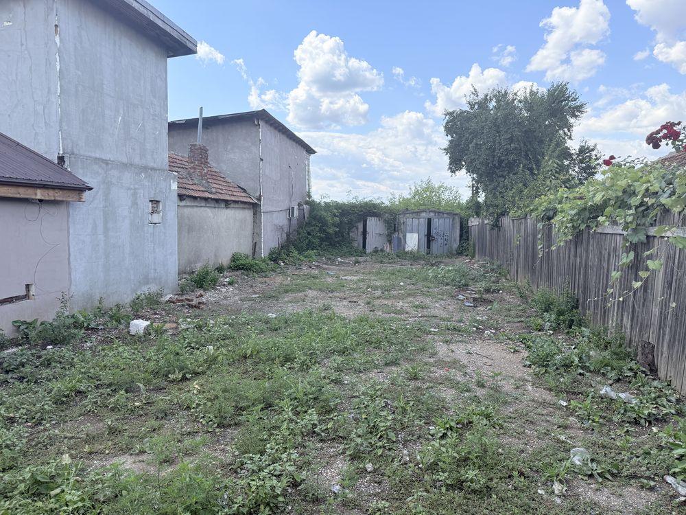 vand teren colentina strada moroeni