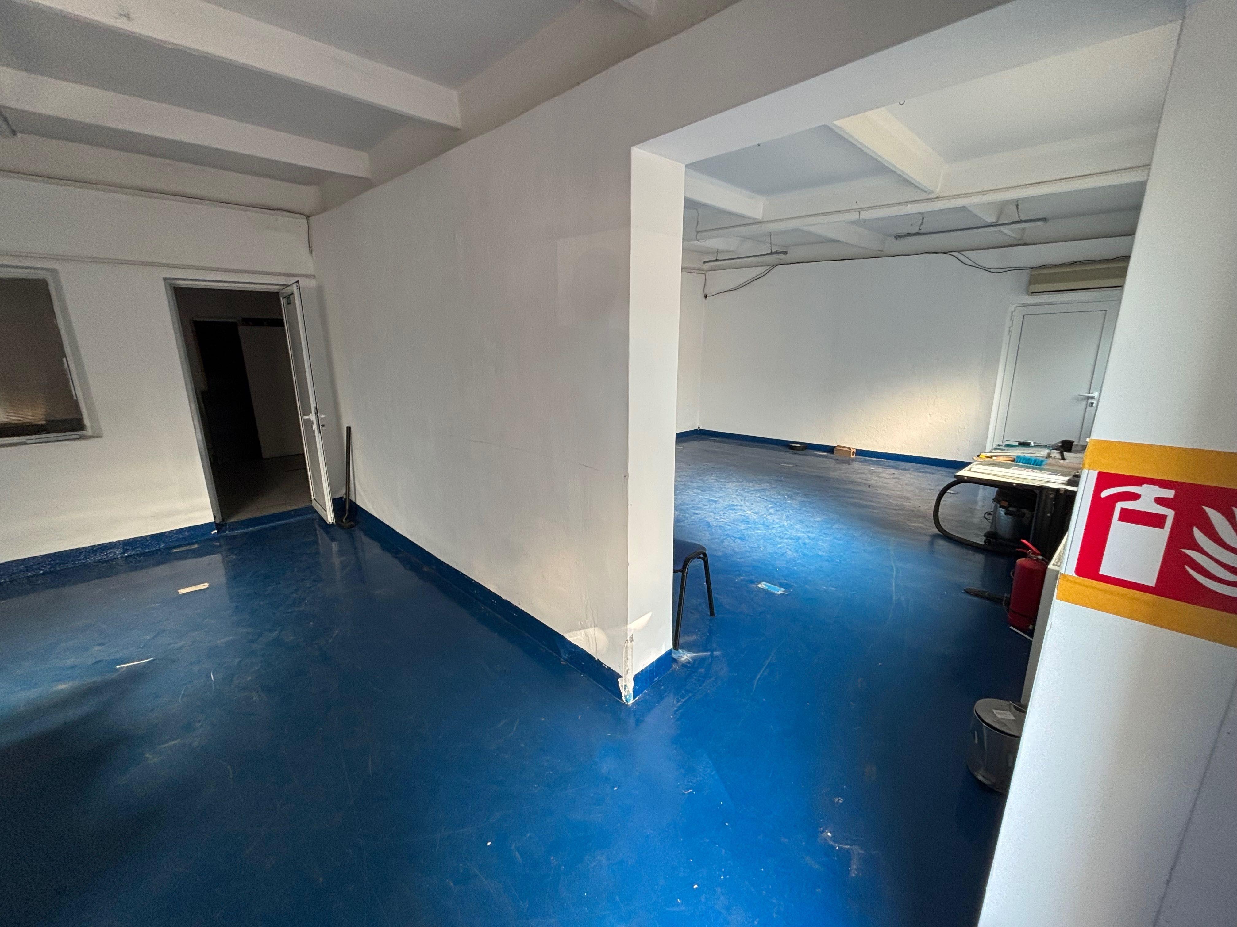 Spațiu birou/depozit 130mp zona Piața Sudului