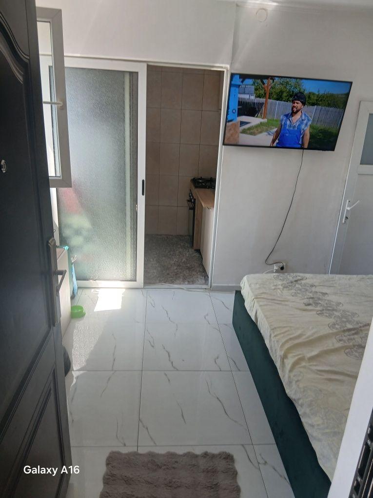 Apartament garsoniera de vanzare