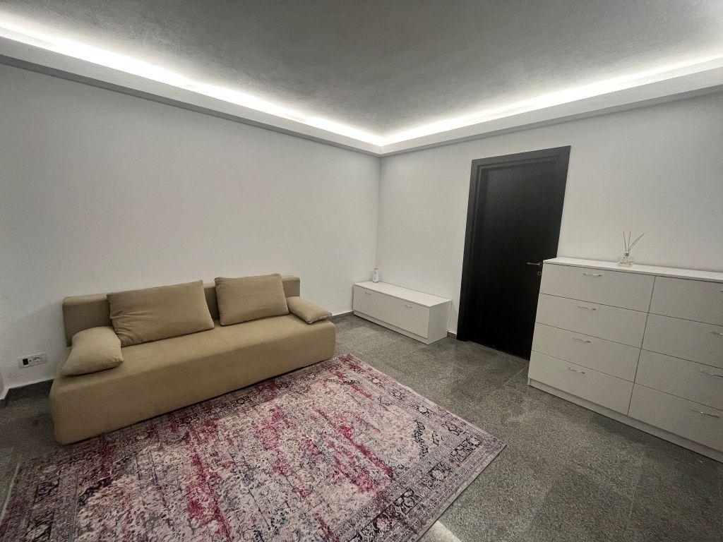 Ofer spre vânzare apartament 2 camere - imagine 1