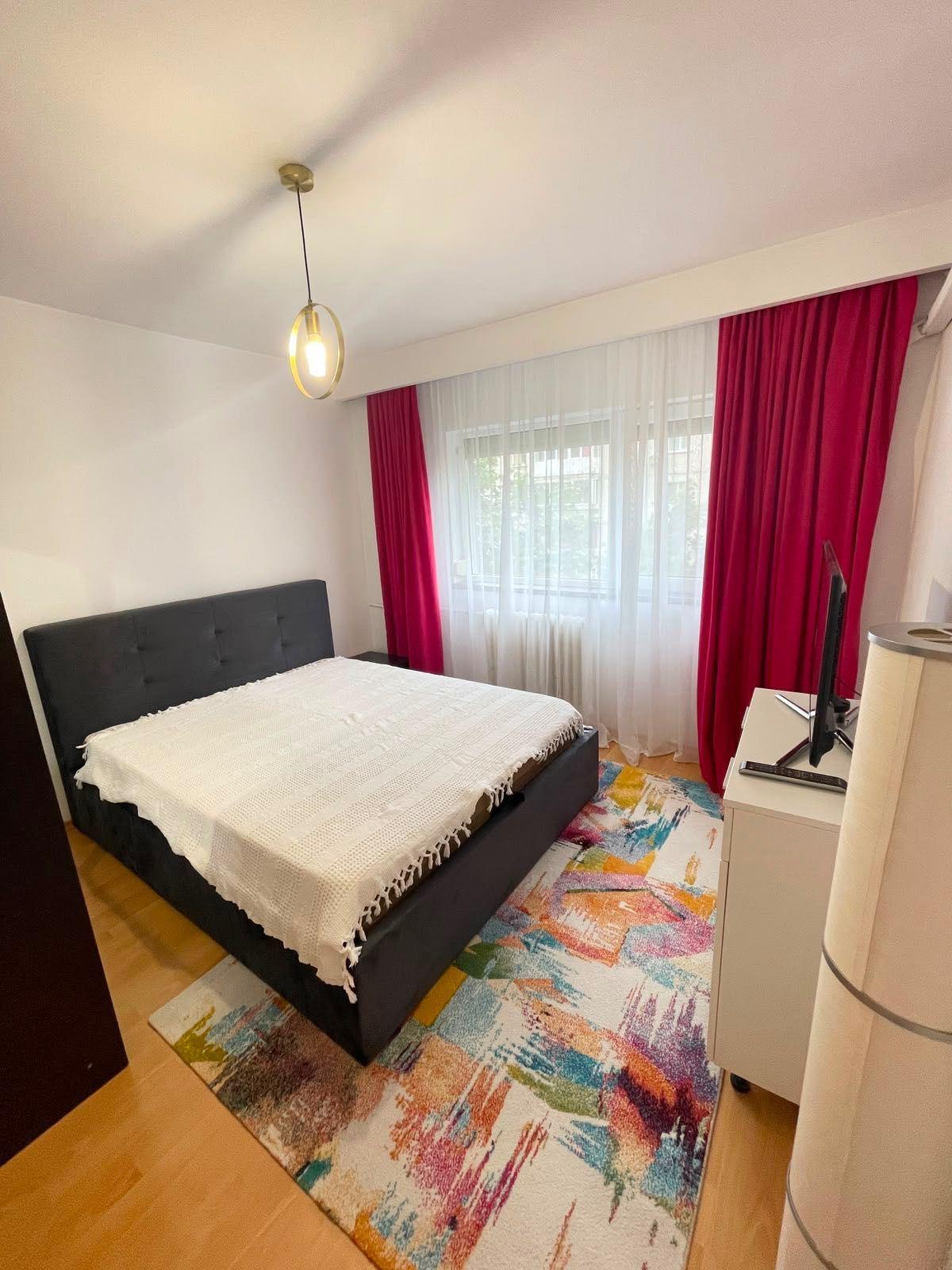 Apartament 2 Camere-direct proprietar —4 Min Metrou Lujerului / Parcul Liniei