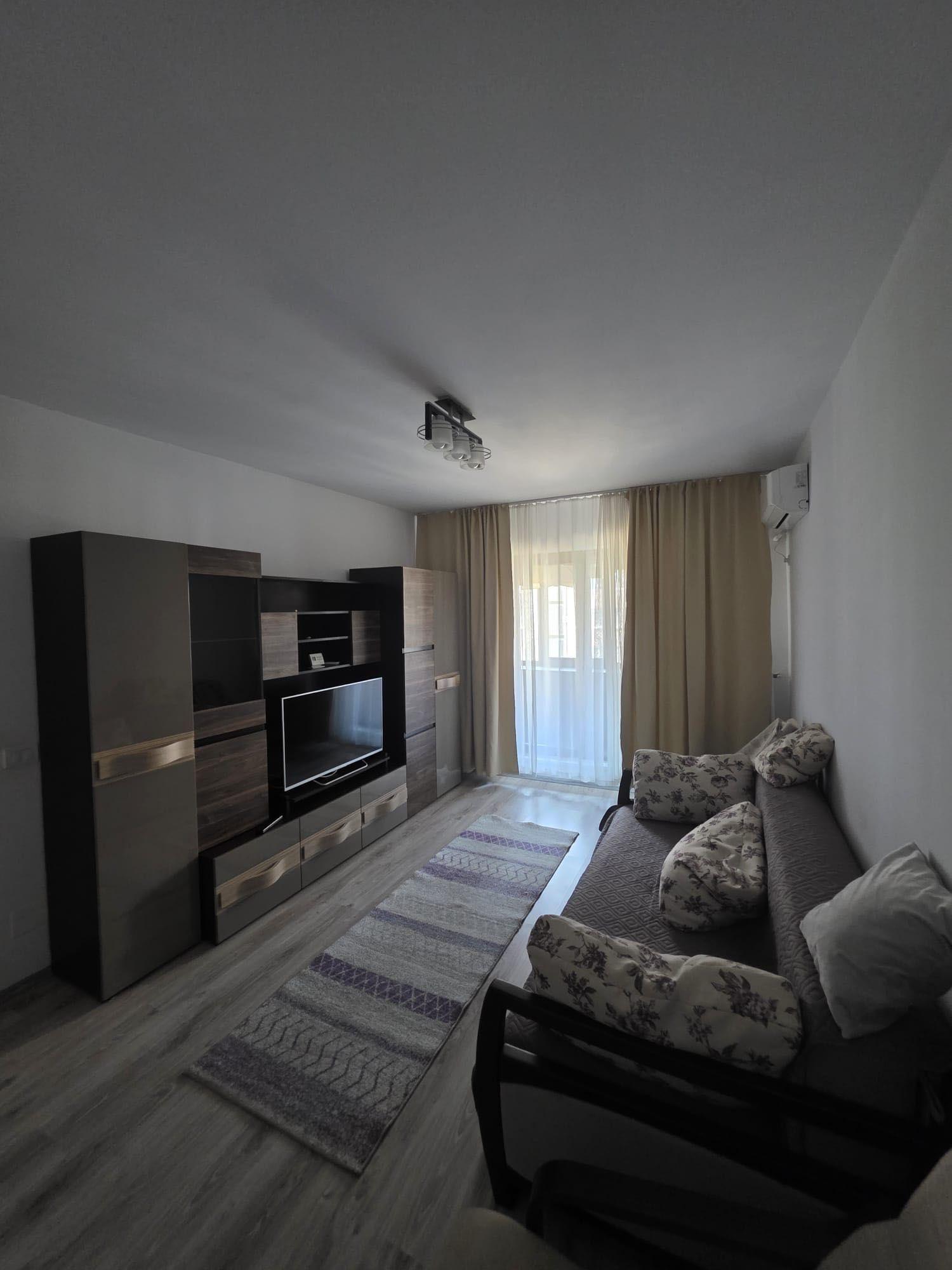 De închiriat - Apartament 2 camere complet mobilat și utilat