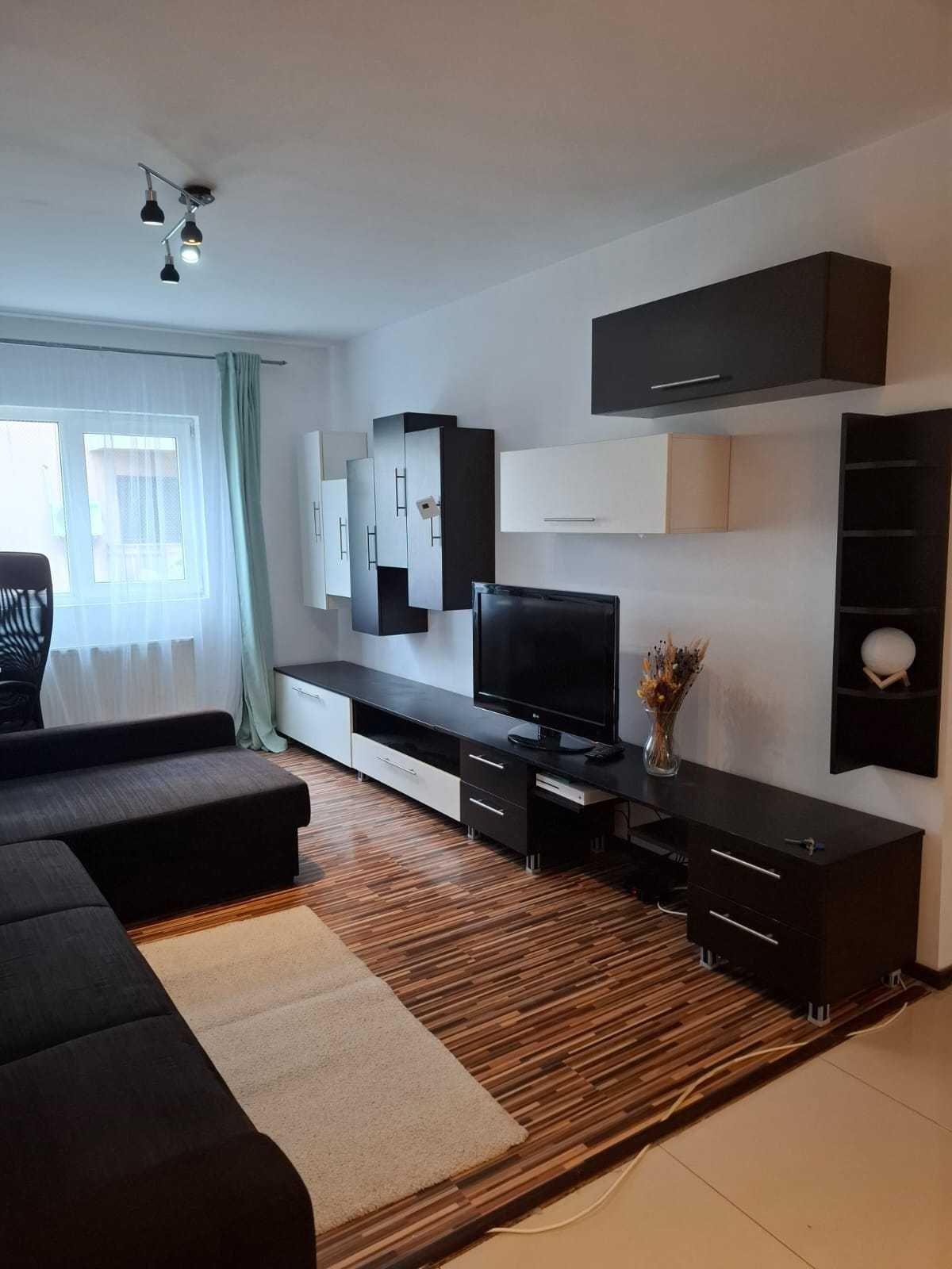 Inchiriere apartament - imagine 1