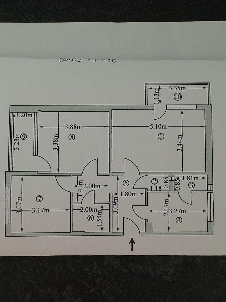 Apartament 3 camere, zona nord - imagine 1
