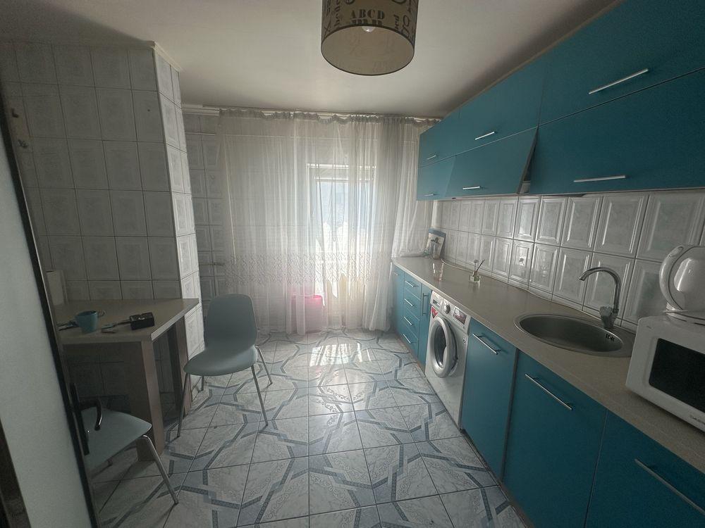Vand apartament 2 camere