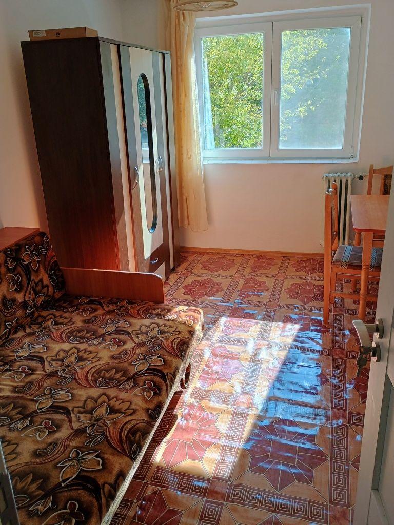 Închiriez garsonieră în Pitești