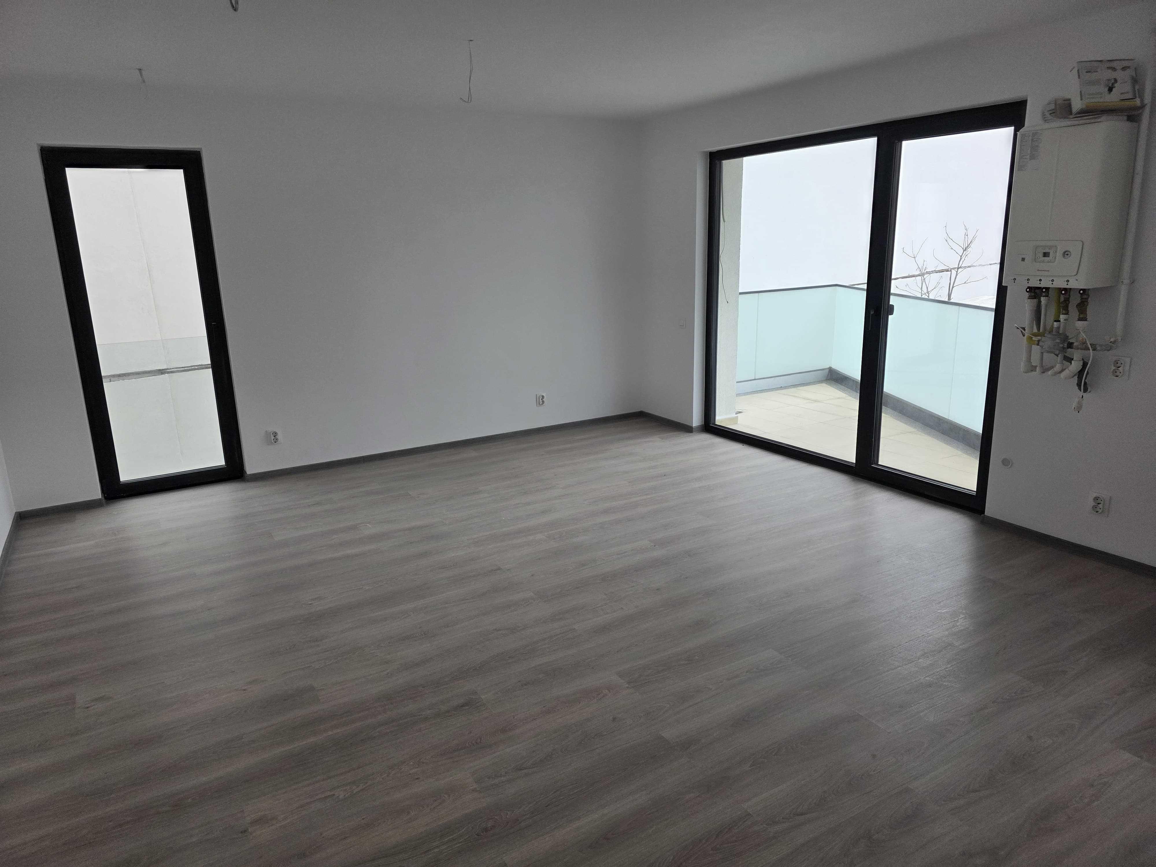 Apartament cu doua camere nemobilat in bloc nou central / Smeurei - parter inalt, posibilitate sediu firma - imagine 1