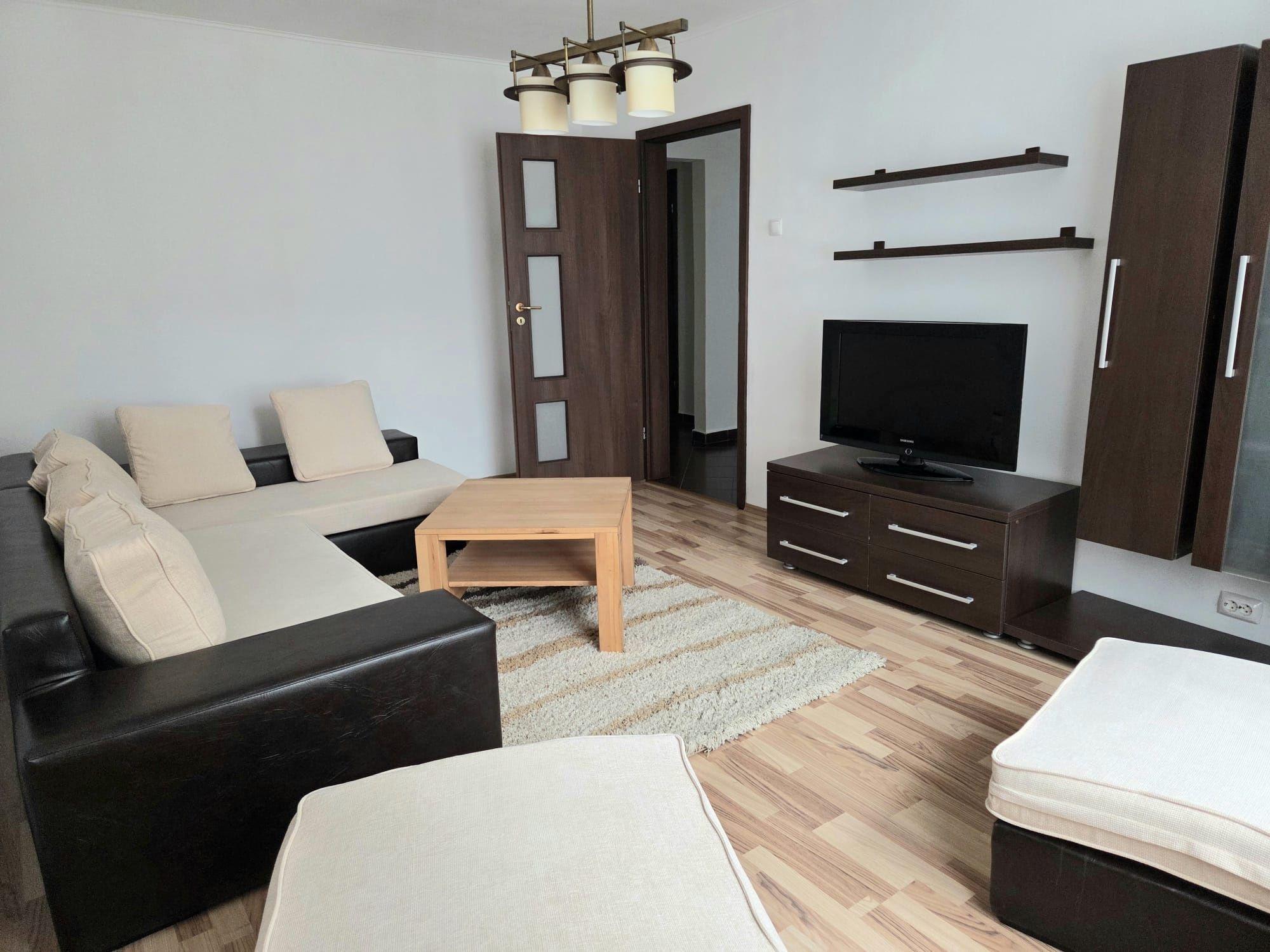 Inchiriere apartament 3 camere - imagine 1