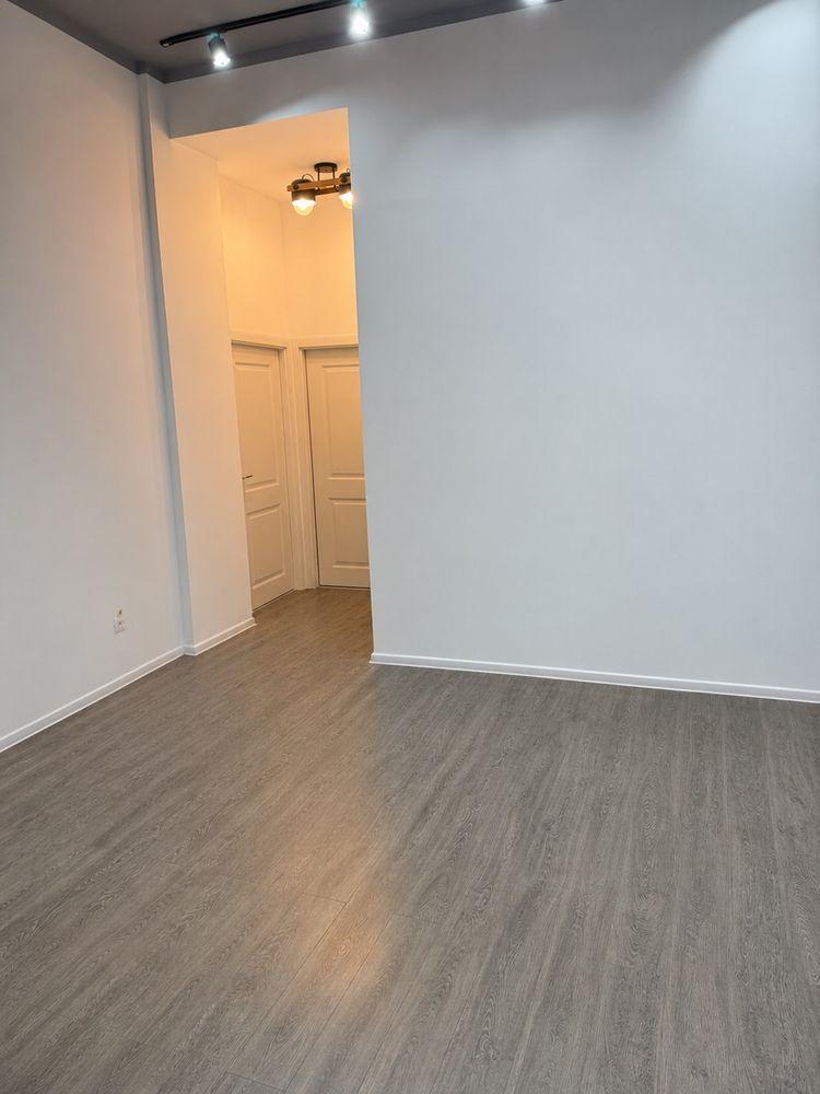 Inchiriez spatiu comercial 24mp