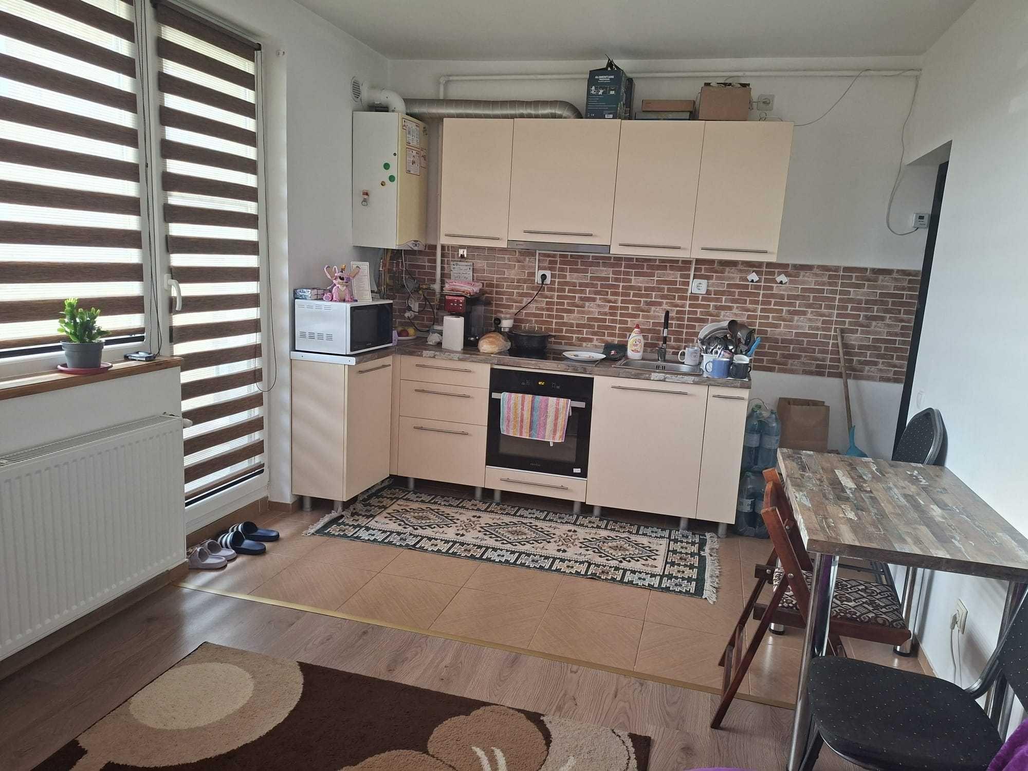 Inchiriez apartament 2 camere - imagine 1