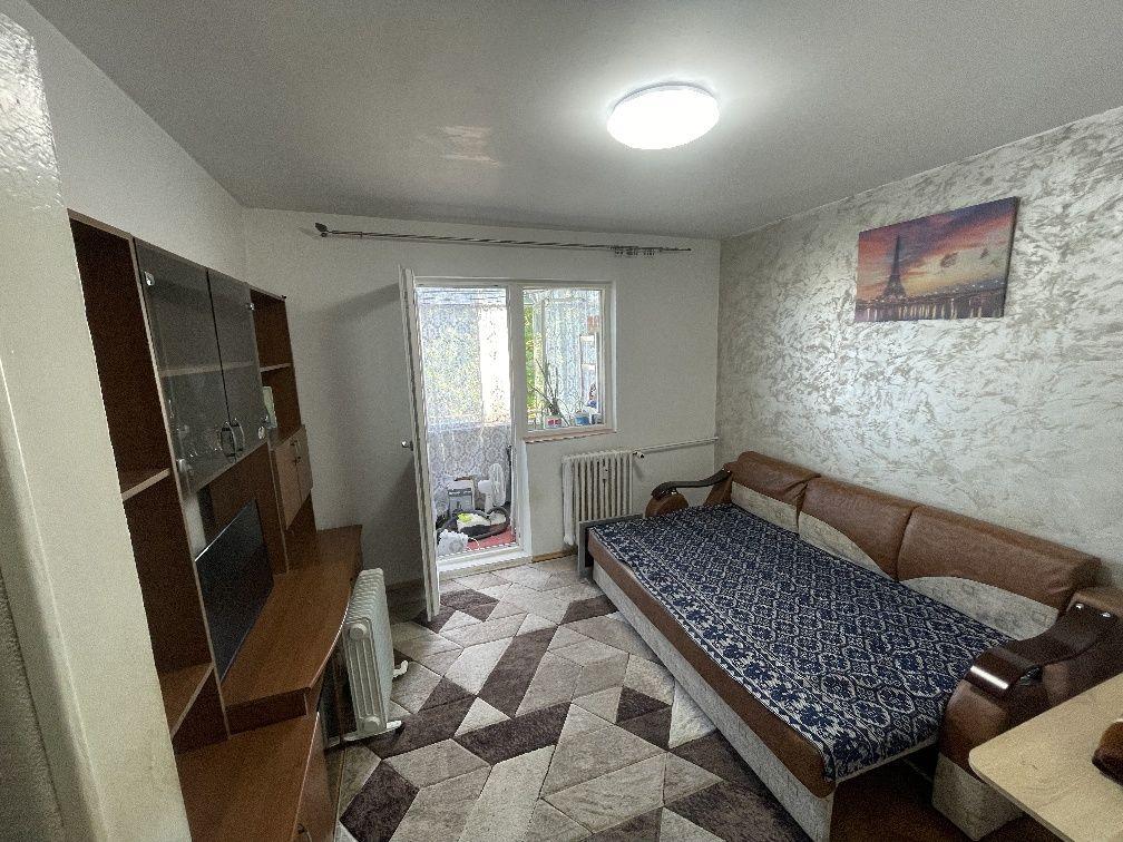 Apartament 2 camere Tătărași - imagine 1