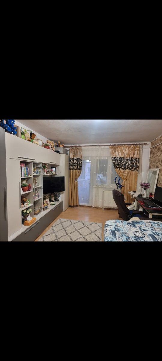 Apartament 2 camere decomandat - imagine 1