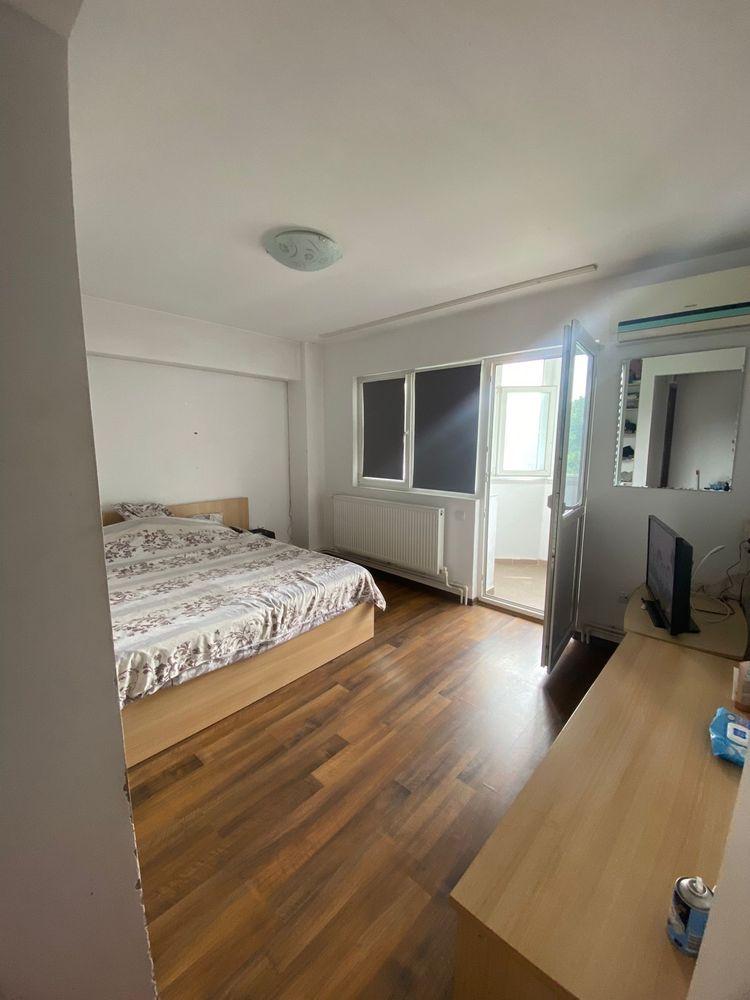 Inchiriez Apartament Nicolina