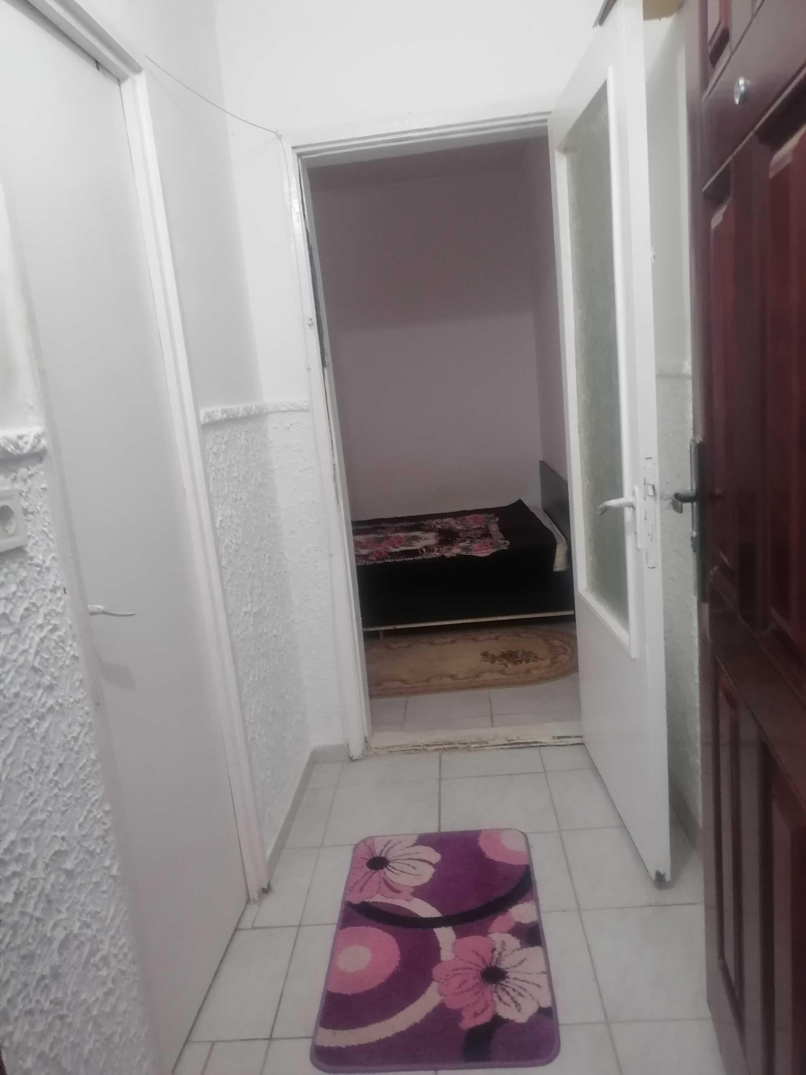 Închiriez garsoniera Iasi